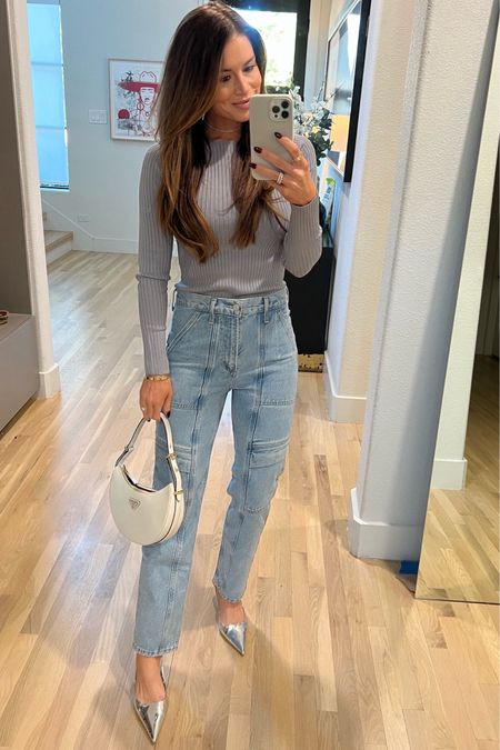 These cargo jeans are a must! Always get so many compliments on them. True to size + no stretch! Wearing 25 in jeans and small top 


Abercrombie, silver heels, metallic heels, holiday shoes, denim, agolde jeans, fall outfit, fall outfit ideas, fall outfit insp, fall outfits 

#LTKfindsunder100 #LTKCyberWeek #LTKsalealert