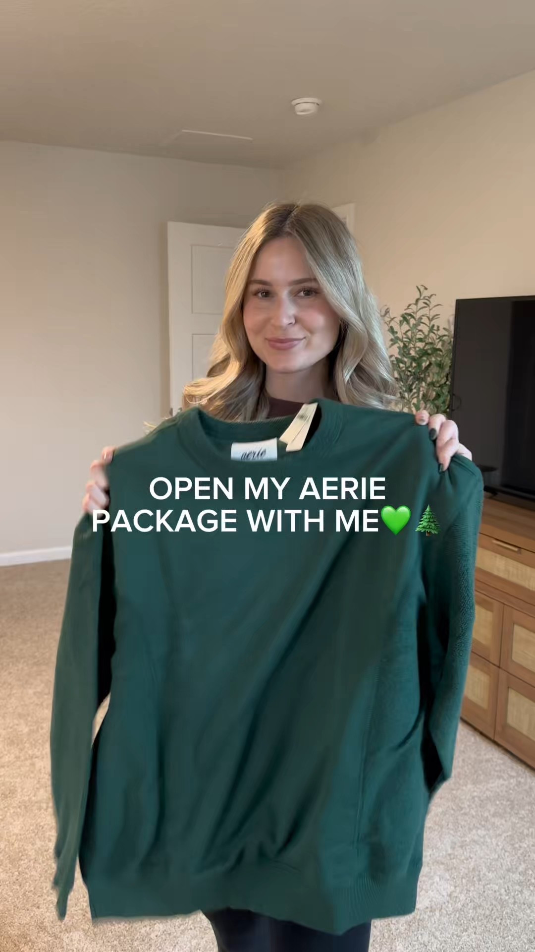 This aerie lounge set was only a little over $50!! Such a good deal! The perfect cozy Christmas outfit!

#LTKGiftGuide #LTKHoliday #LTKootd