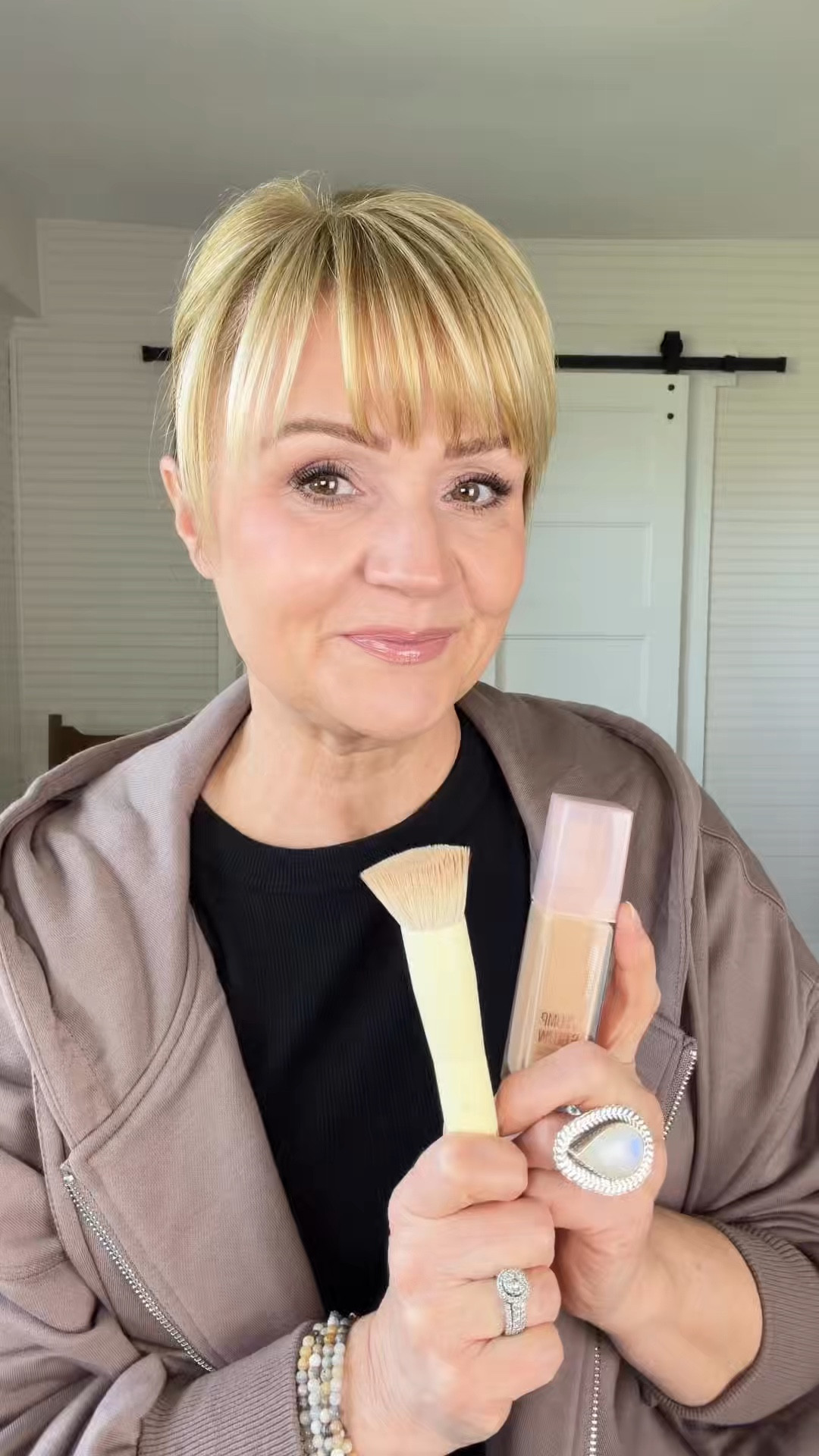 Stippling foundation helps give a skin like finish to mature skin makeup  

#LTKBeauty #LTKOver40