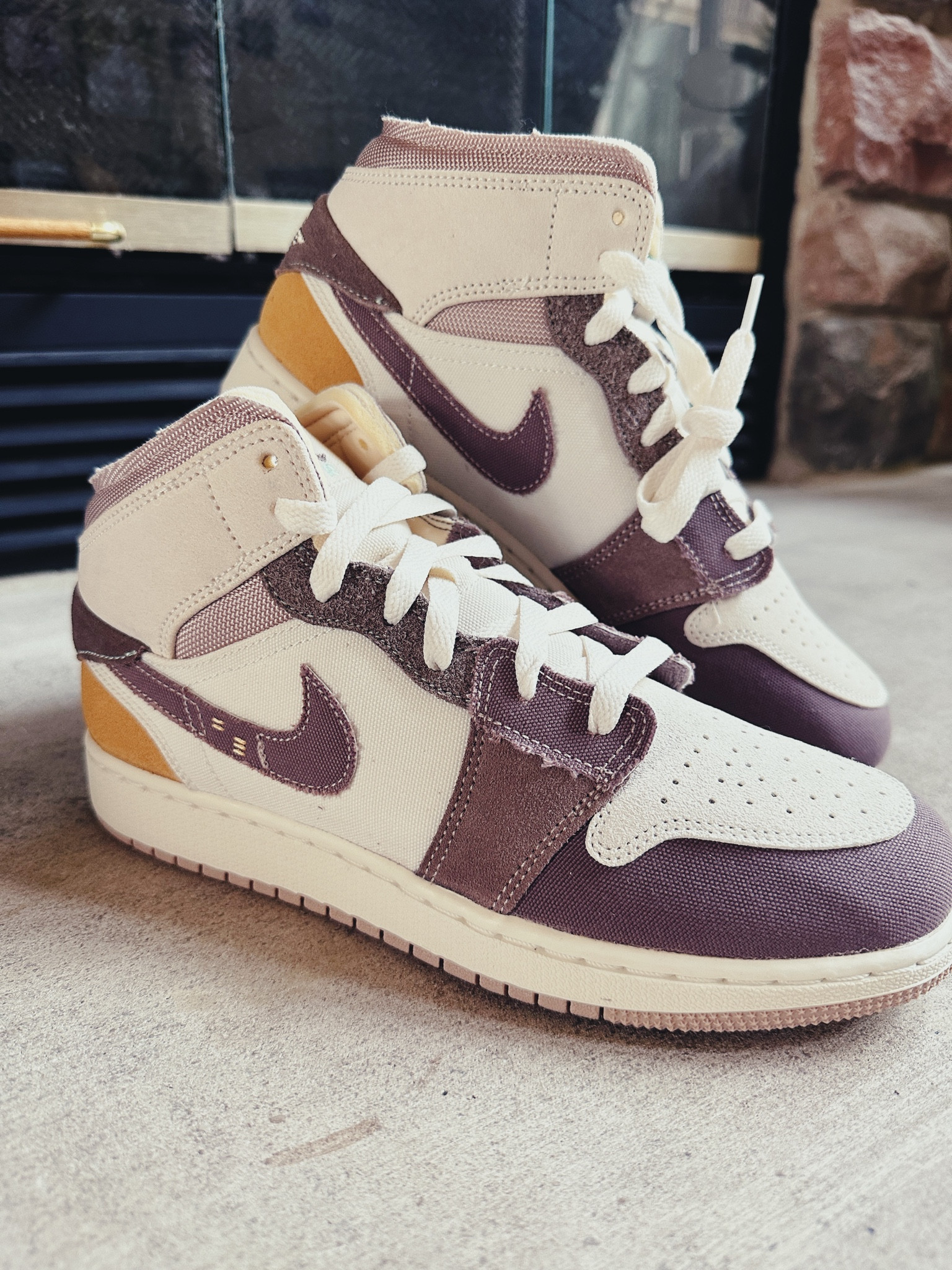 Nike Jordan 1 Mid SE Craft - color is Taupe Haze - crafted from Disney Pixar’s Inside Out film - comes in low, mid & high (youth size available)
#LTKfind #LTKshoecrush ##LTKunder100
