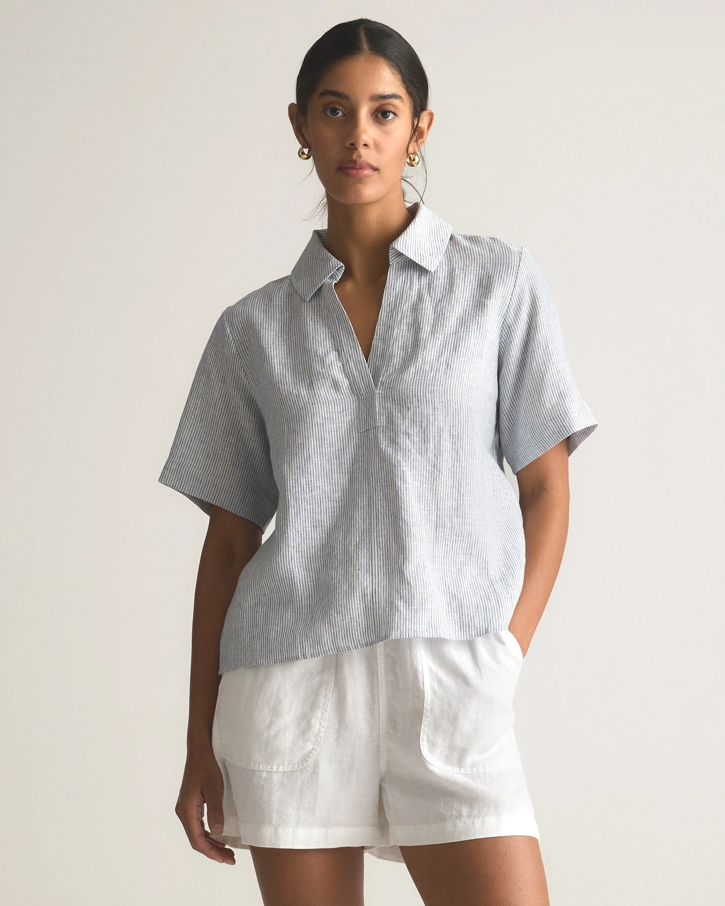 100% European Linen Short Sleeve Popover Top in White | Quince