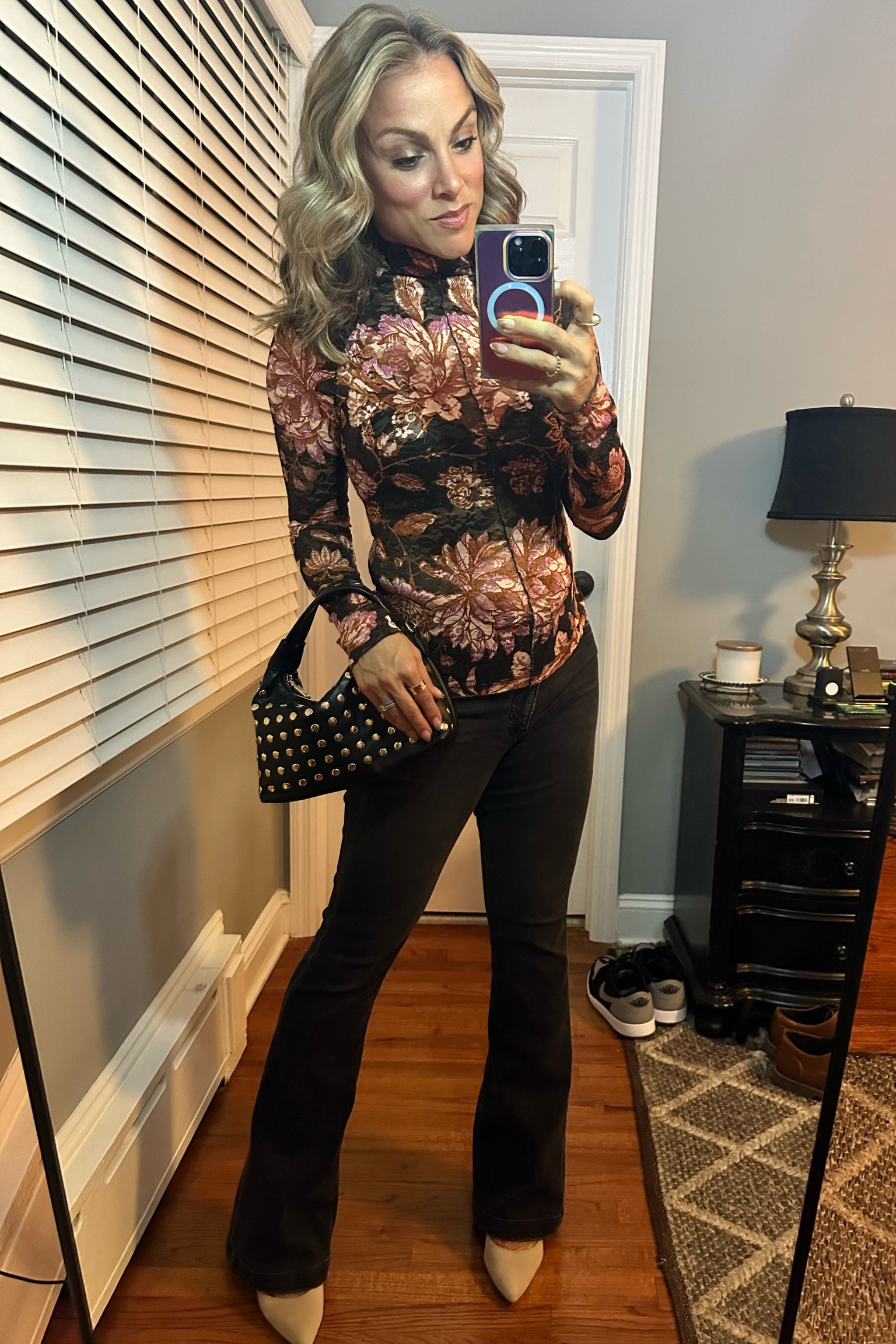 Date night look with Vici. Love this floral lace top and black studded bag. Top runs tts. Wearing a small.  
