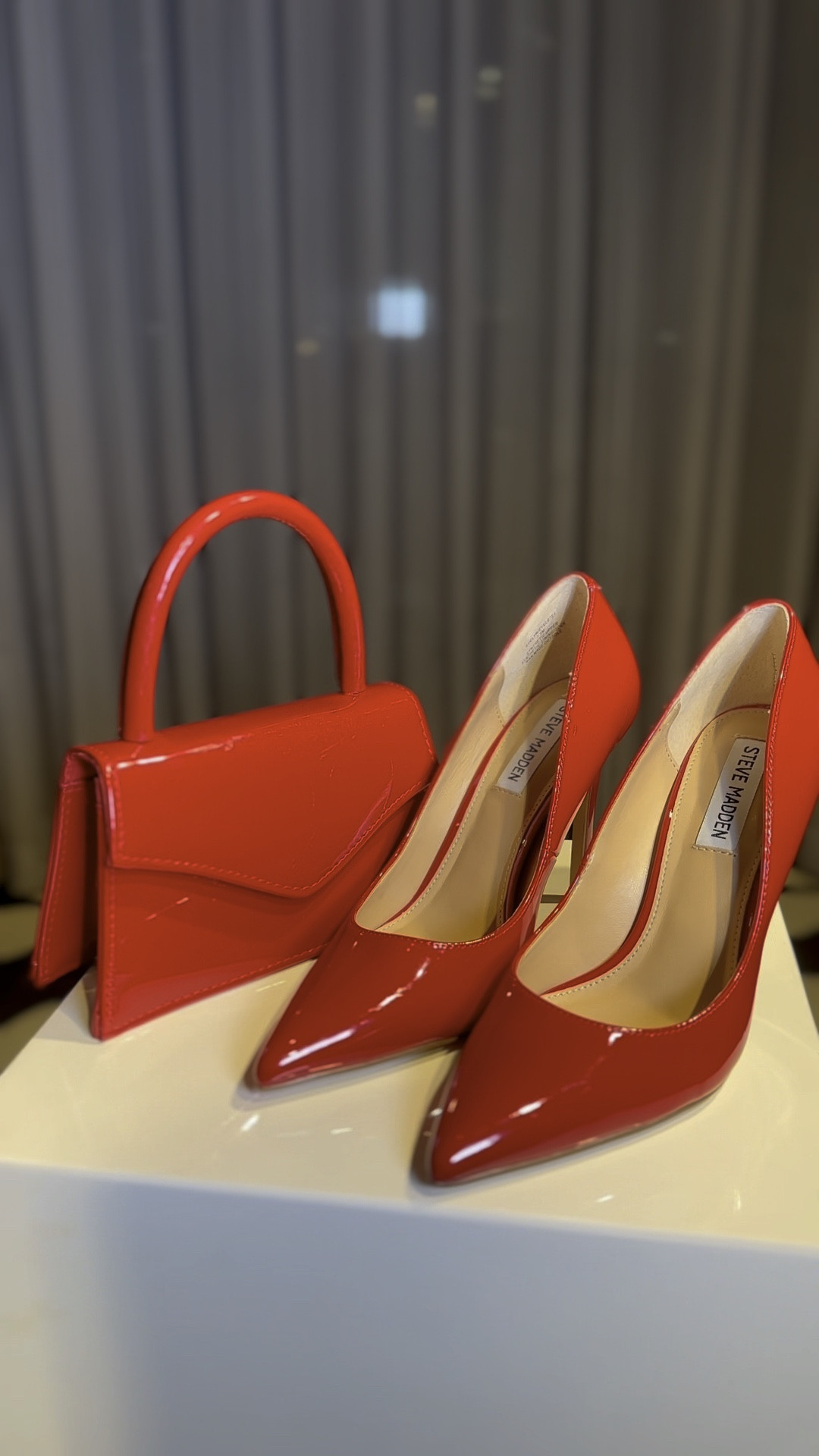 The perfect red pumps and purse for the spring! 

#LTKshoecrush #LTKworkwear #LTKsalealert