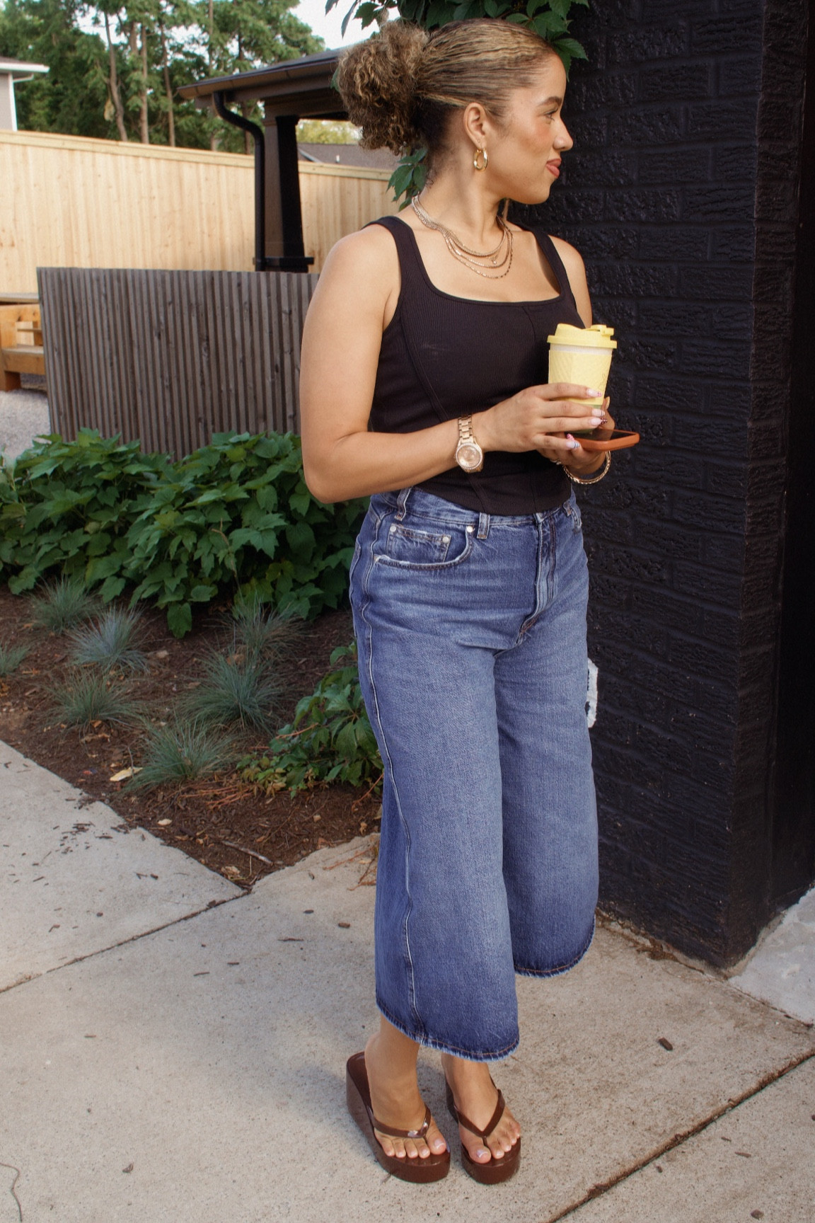 Summer jelly sandals and capri culottes are the best outfit combo 

#LTKootd #LTKMidsize #LTKdayinmylife