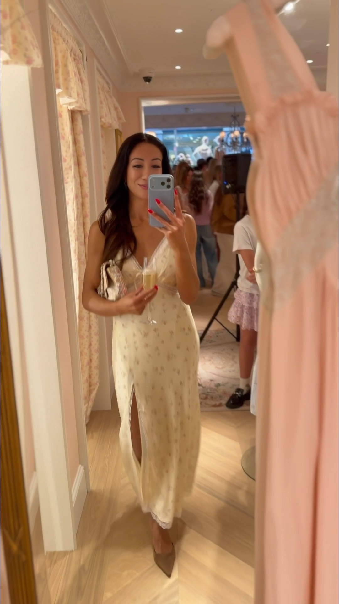 LoveShackFancy opened its Chelsea store last night and this is what I wore! 

I paired with brown satin mules and my Juliet earrings by Anisa Sojka x Juliet Angus.

#summer #loveshackfancy #summerdress #ibiza #london

#LTKdatenight #LTKsummer #LTKtravel