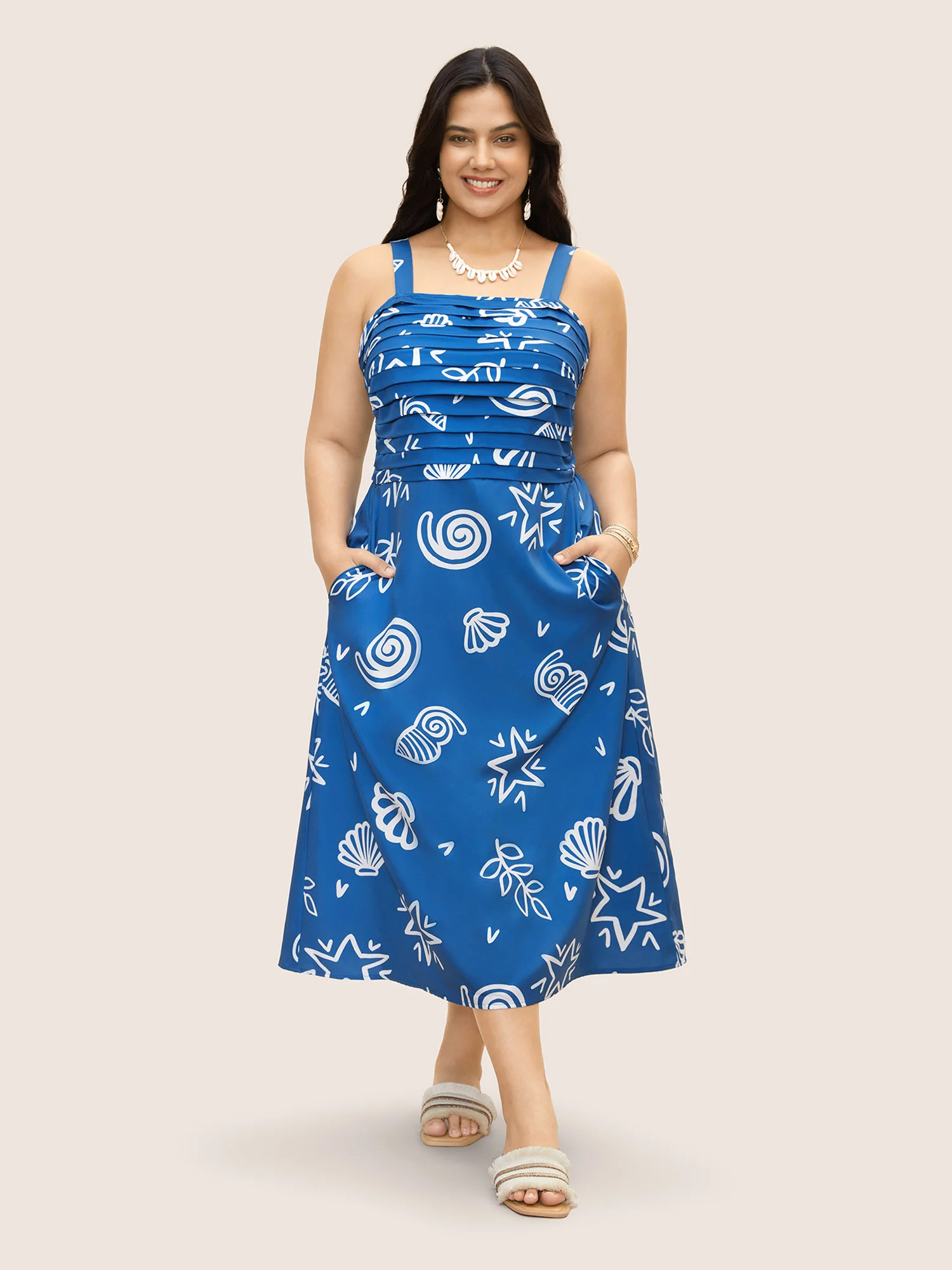 Marine Elements Pleated Slit Hem Dress | Bloomchic