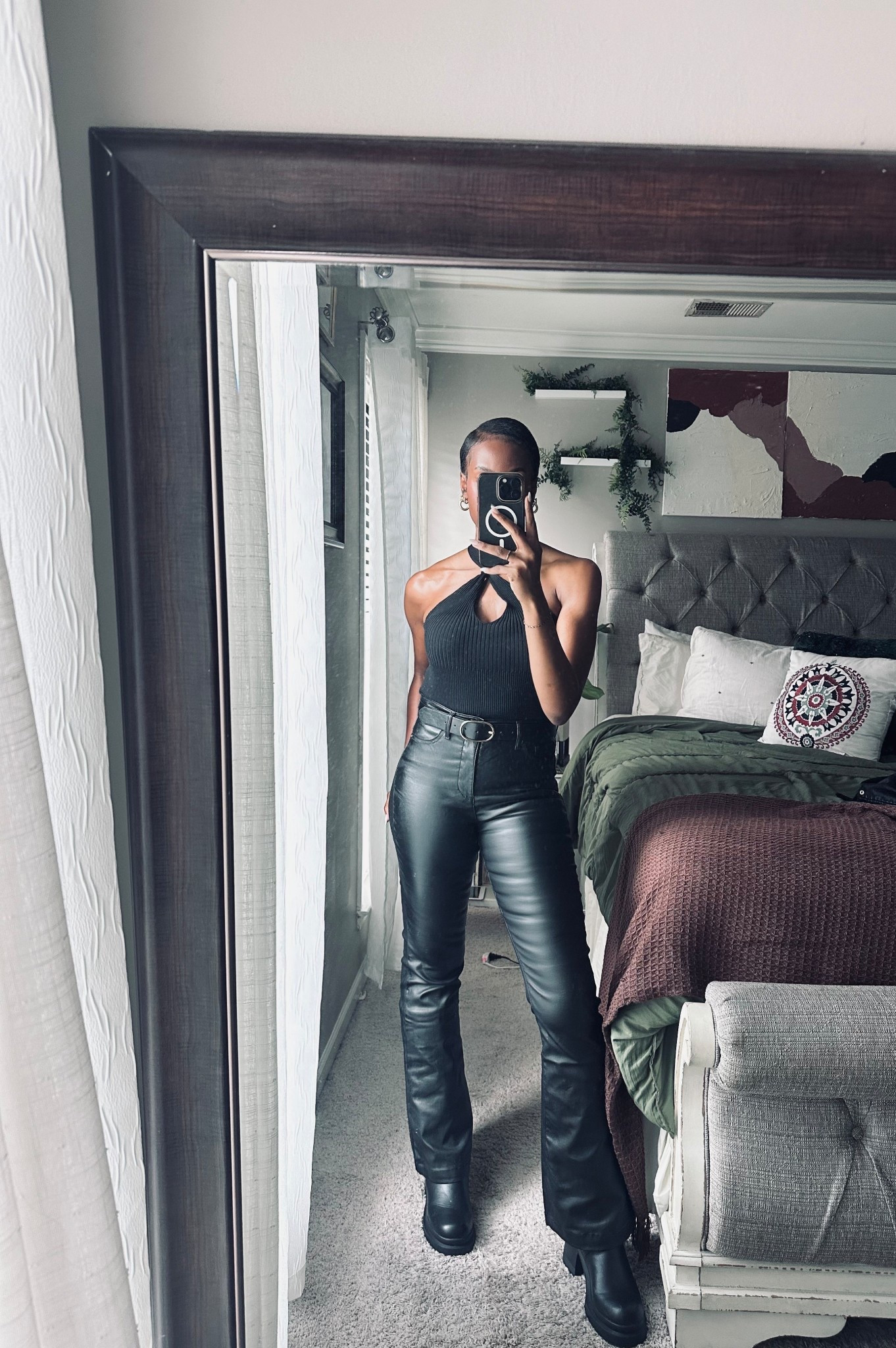 Bri.I Joe is what we’ll call her! 

Arm day is finally paying off, but not as well as these faux leather pants by Sofia Vergara from Walmart! I’m truly obsessed! 

For Reference: 
Height: 5’7”
Pants Size: 4

#LTKdayinmylife #LTKgrwm #LTKootd