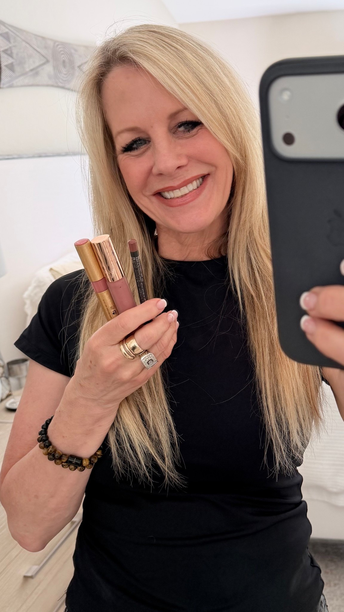 Lipstick trio…a perfect day time look 💋

#LTKOver40 #LTKBeauty #LTKselfcare