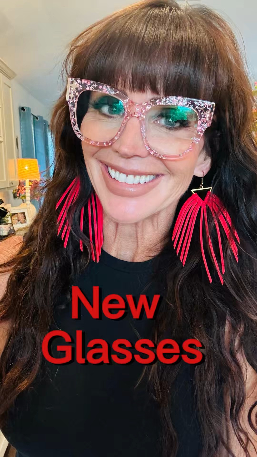 Ok I need your opinion on my new spectacles! 👓 I think they are fun but my husband wasn’t a fan! What do you say?? 🤓🥸

#LTKOver40 #LTKselfcare #LTKootd