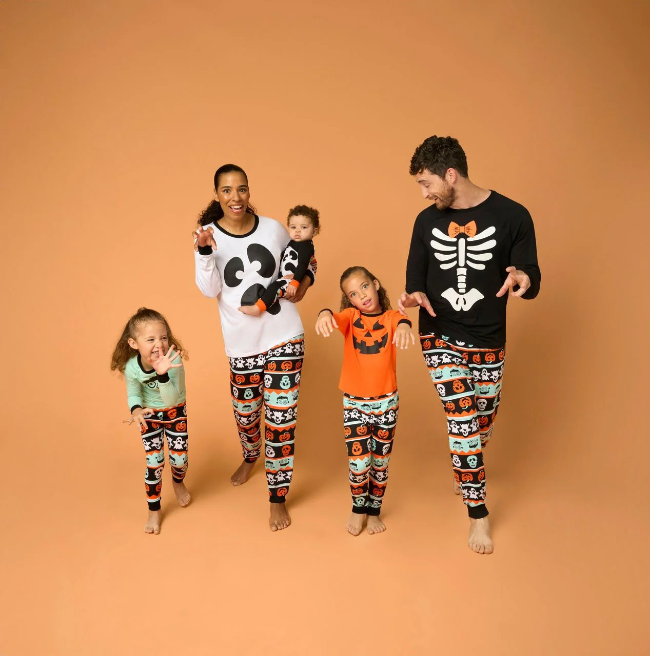 Halloween Women’s Matching Family Pajamas Set from Way to Celebrate, 2-Piece, Sizes S-3X | Walmart (US)