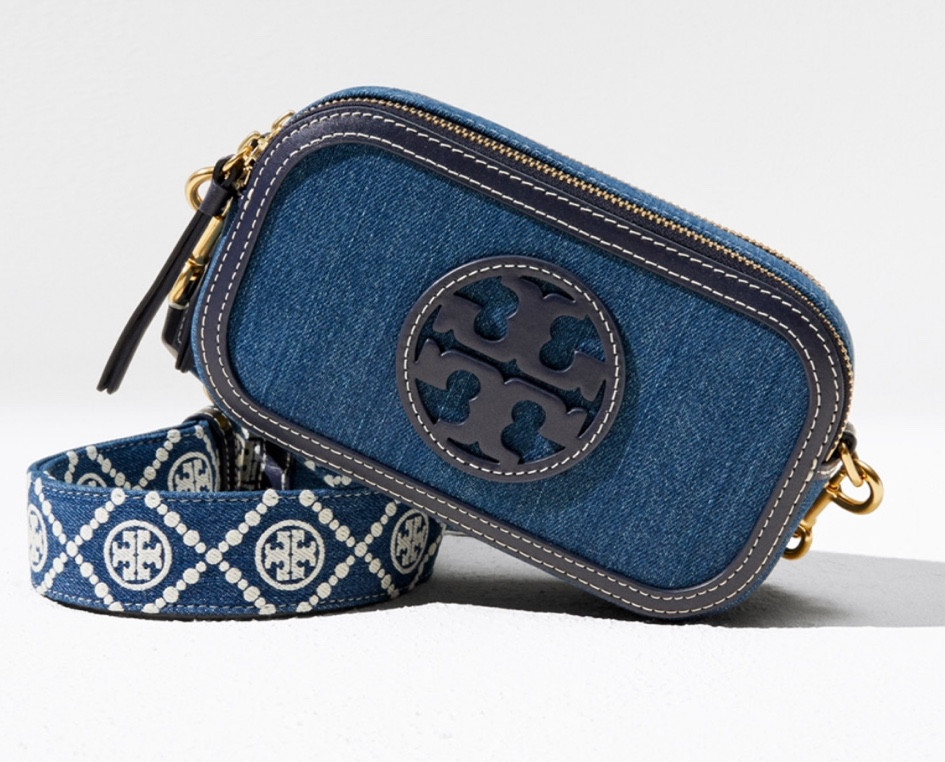 MINI MILLER DENIM CROSSBODY BAG

From our signature collection. The Mini Miller Crossbody Bag is crafted in washed denim with two zippered compartments and a laser-cut Double T. Wear it with or without the removable strap

#LTKWorkwear #LTKStyleTip #LTKItBag