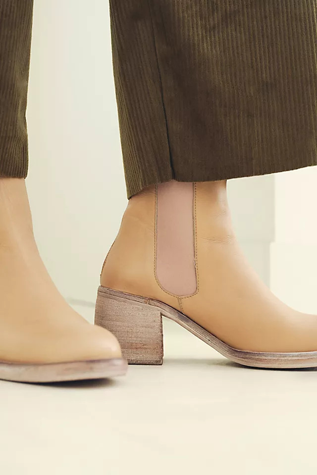 Essential Chelsea Boots | Free People (Global - UK&FR Excluded)