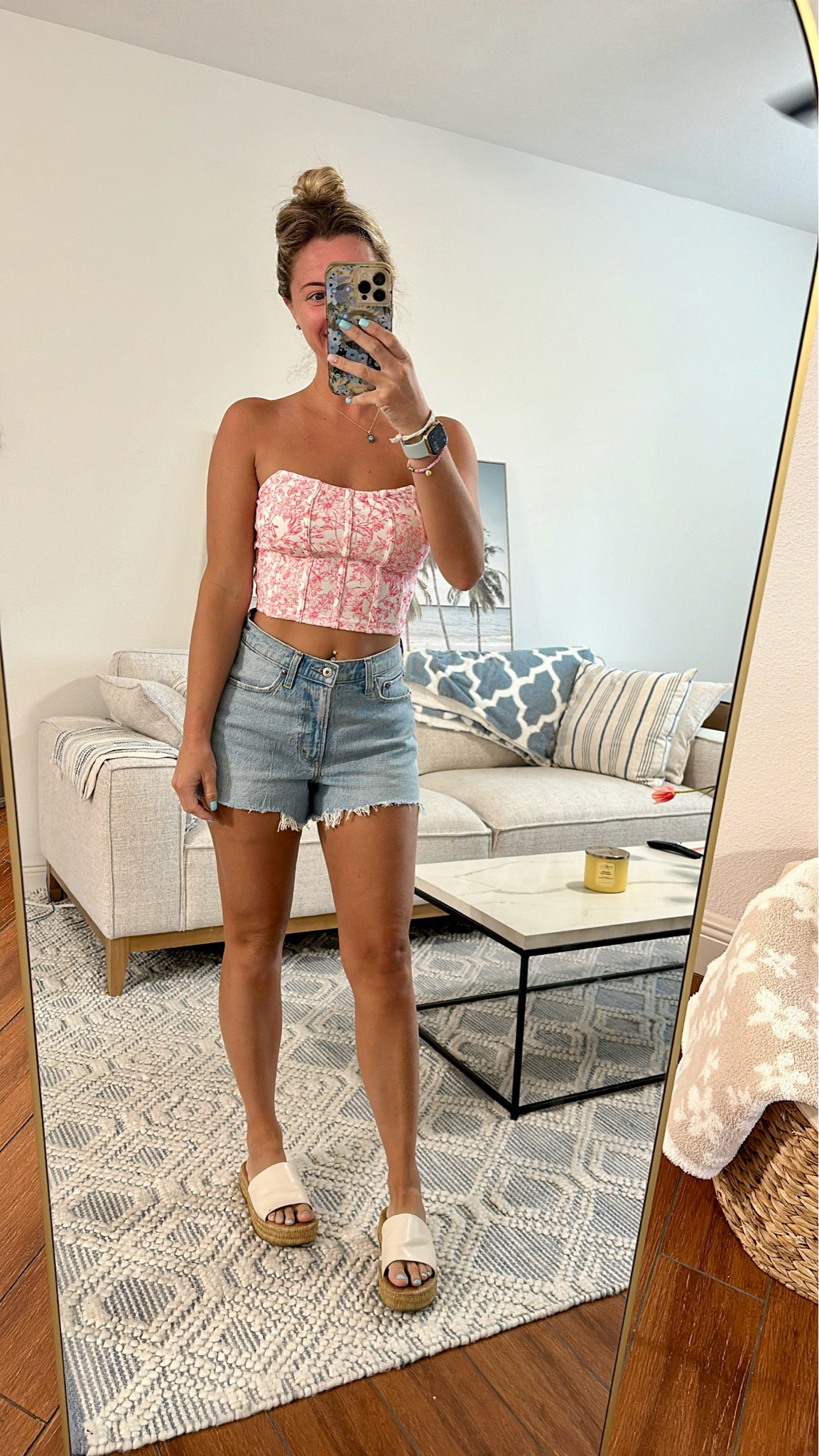 Cute outfit for the summer, vacation or date night! #shein #skirt #croptop #summeroutfit #vacationoutfit #datenightoutfit #goingoutoutfit #girlsnightout #dolcevita #sandals

#LTKTravel #LTKSeasonal
