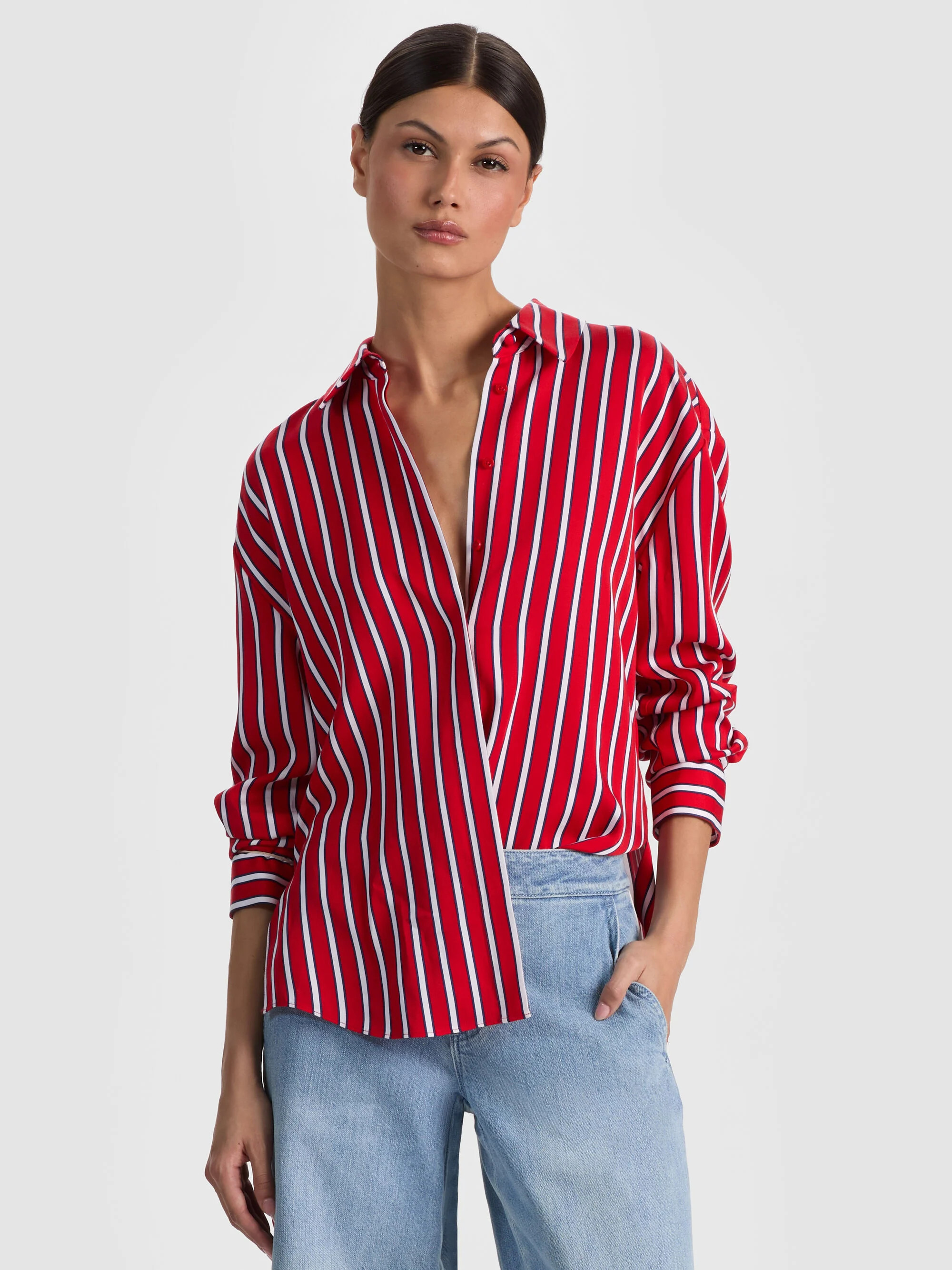 DIMITRA OVERSIZED BUTTON DOWN | Alice + Olivia