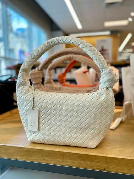 Bottega dupe from target online RIGHT NOW for $30! Don’t sleep on this bag it is so good!!! So soft and slouchy it’s the best every day bag! Bottega dupe Anthropologie dupe a new day target

#LTKitbag #LTKfindsunder100 #LTKfindsunder50