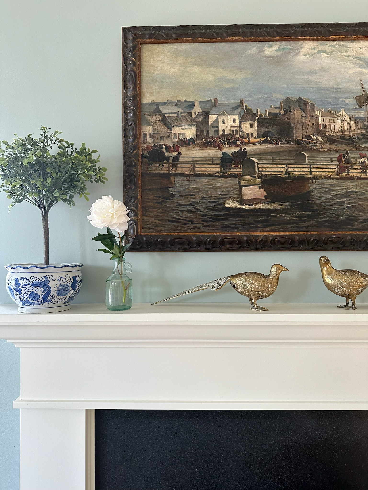 Blue white planter pot, faux boxwood topiary

#LTKHome #LTKSaleAlert #LTKSeasonal