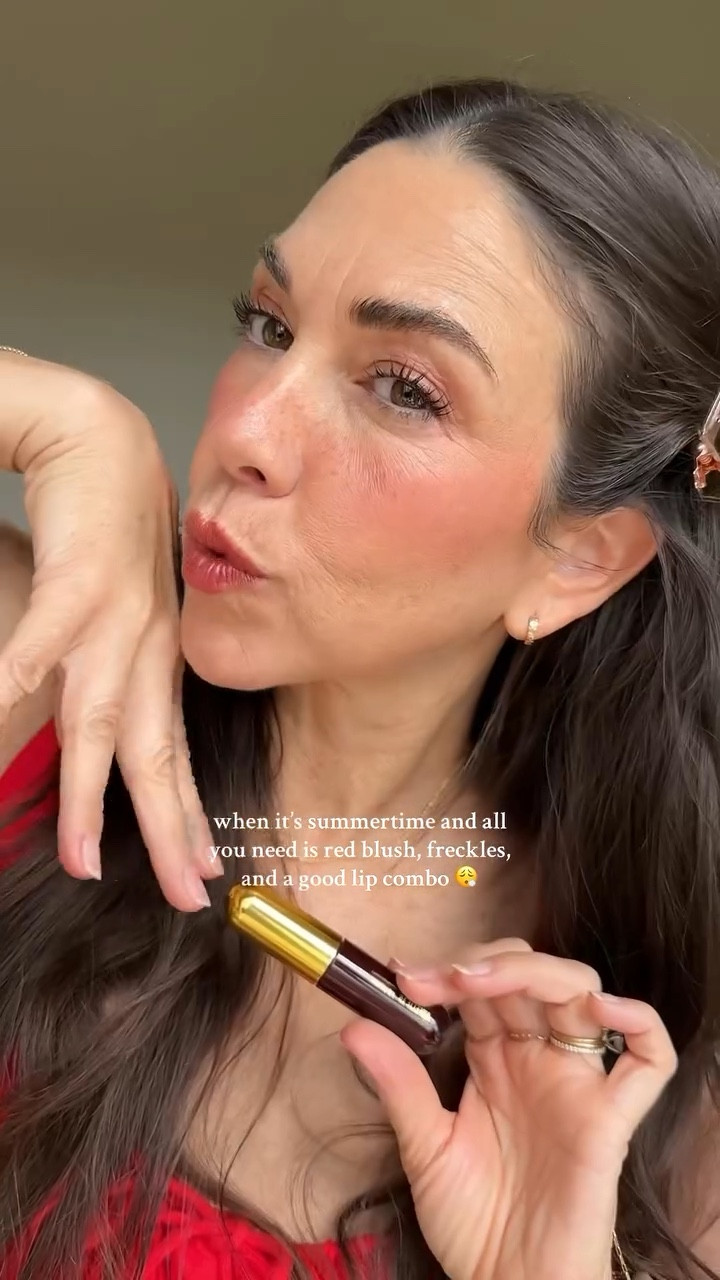 my favorite makeup staples for summertime💅🏼😮‍💨🫶🏼 



#LTKOver40 #LTKBeauty #LTKStyleTip