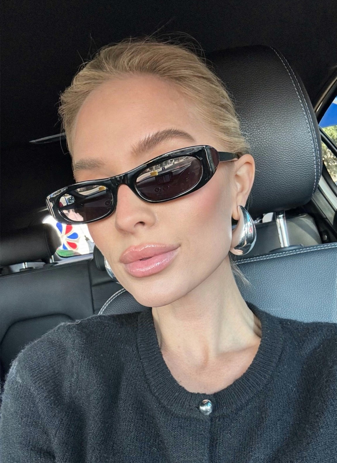 Love these extra large mod earrings!!! So fun! 