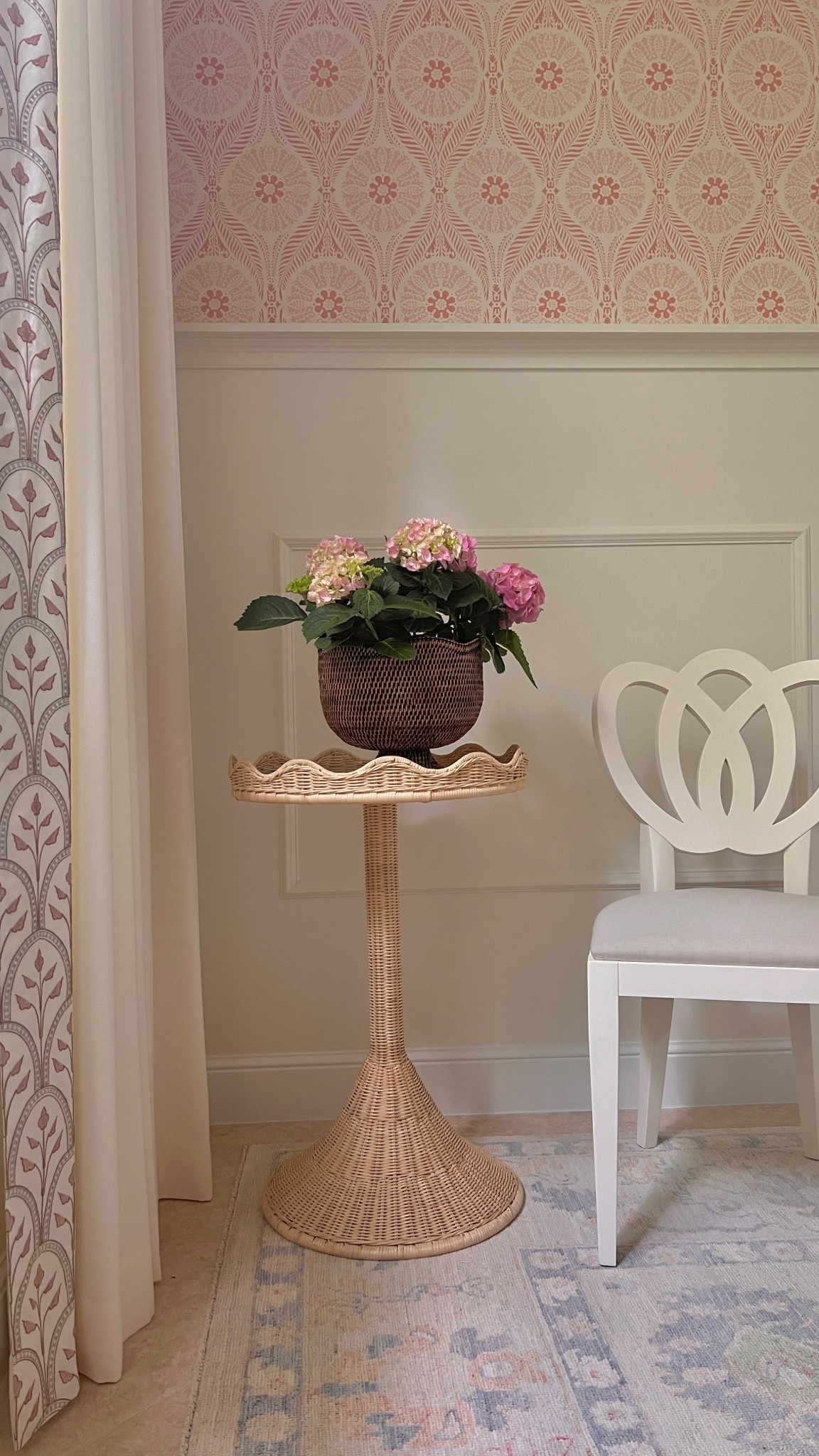 Sharing a few items I acquired for the beach house dining room. 

#LTKBeauty #LTKHome #LTKdayinmylife