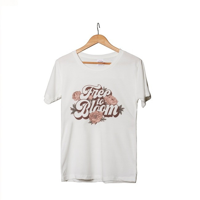 Free to Bloom Tee | Nickel and Suede