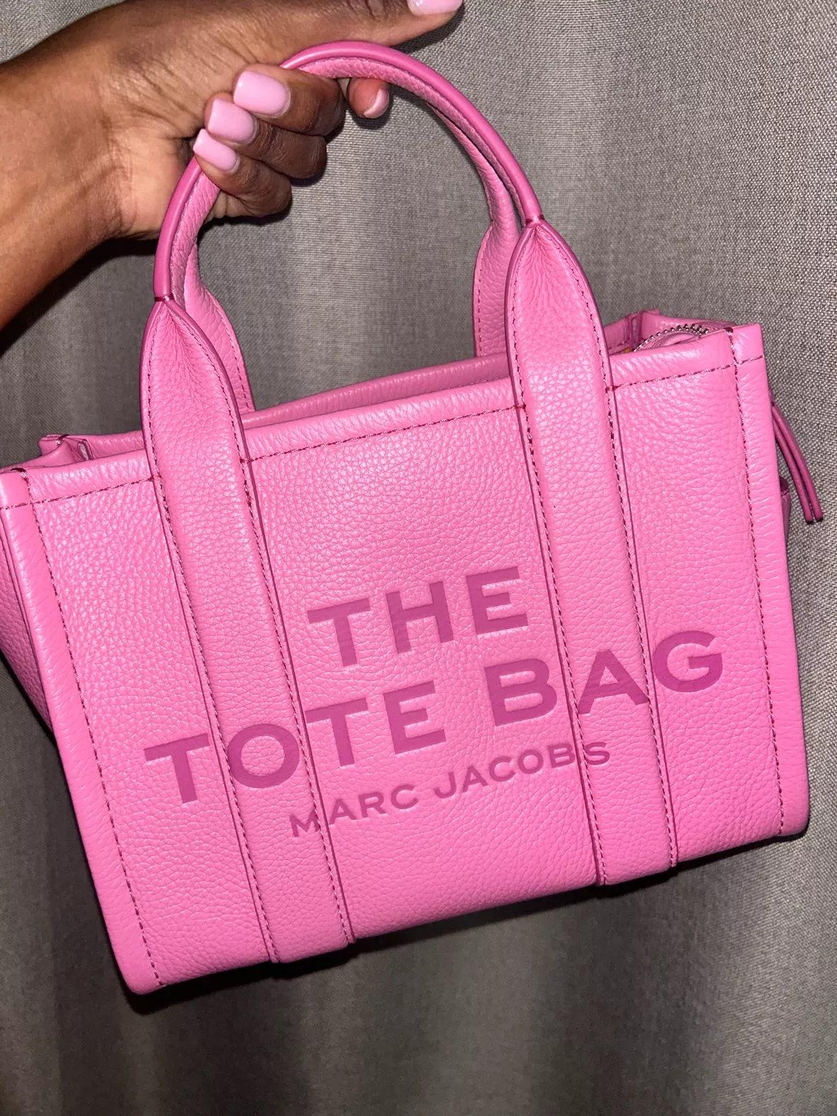 A fun and fashionable brand Waist Bags Handbags Purses Women