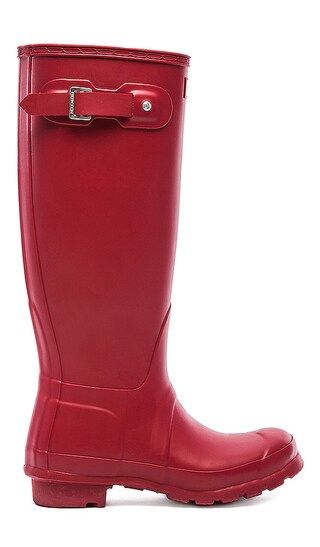 Hunter Original Tall Rain Boot in Military Red | Revolve Clothing