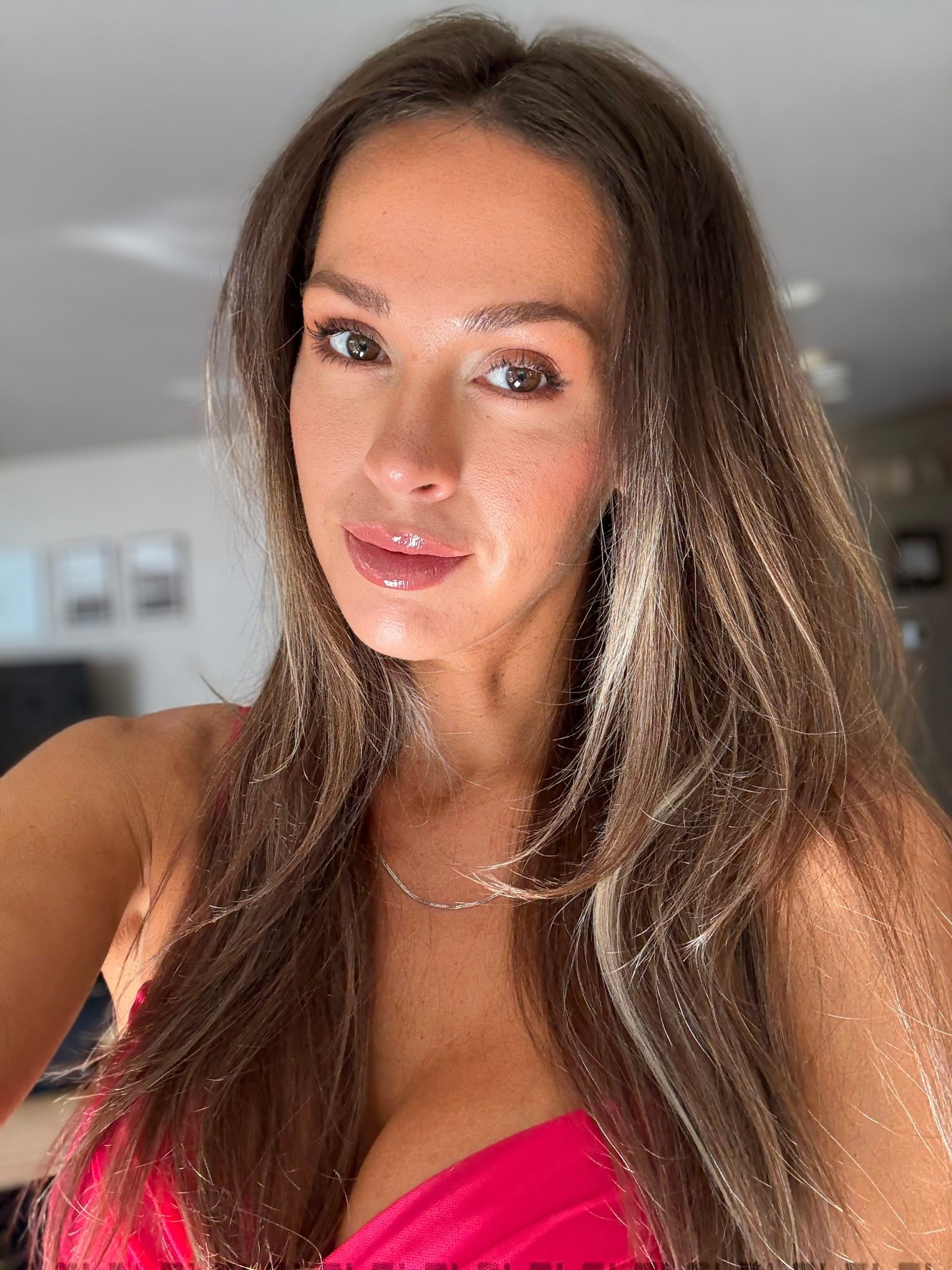 33 yo mom no filter skincare regimine

Anna heartleaf cleansing oil 
Cotton pads for oil removal 
Double cleanse with Cetaphil gentle face cleanser 
Garnier micellar water 
Elemis dynamic resurfacing pads 
Le Meux antibacterial Toning spray 
Medicube niacinimide serum
ROC eye cream 
Elemis midnight facial cream 
Prescribed tretinoin 
