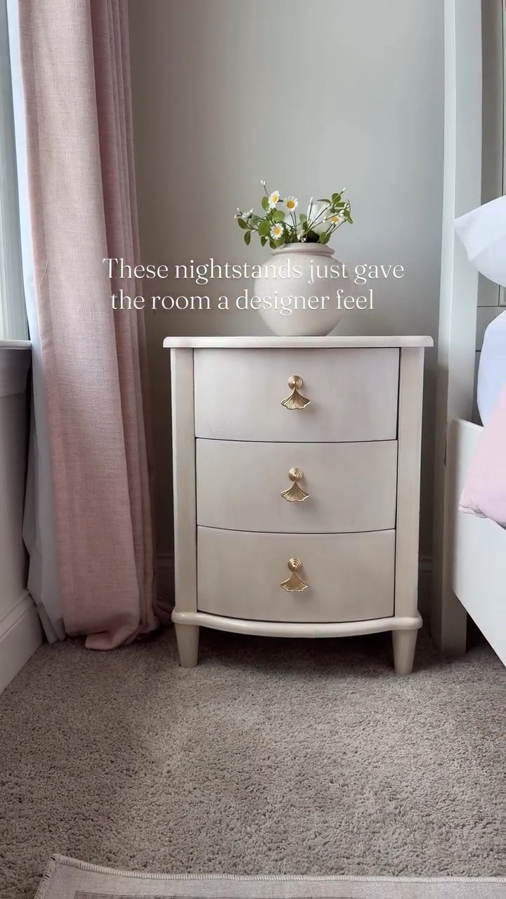 These nightstands made my daughter’s room look instantly more expensive.
One of those decor pieces that completely changes the feel of a bedroom without needing a full makeover. Perfect for teen rooms, guest rooms, or your own space.

#LTKHome