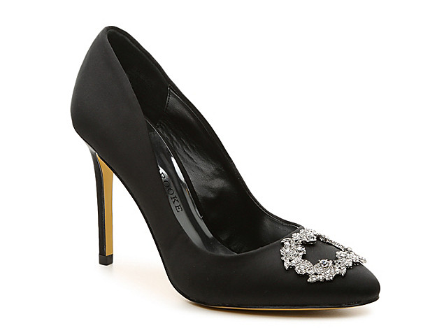 Audrey Brooke Bella Pump - Women's - Black Satin | DSW