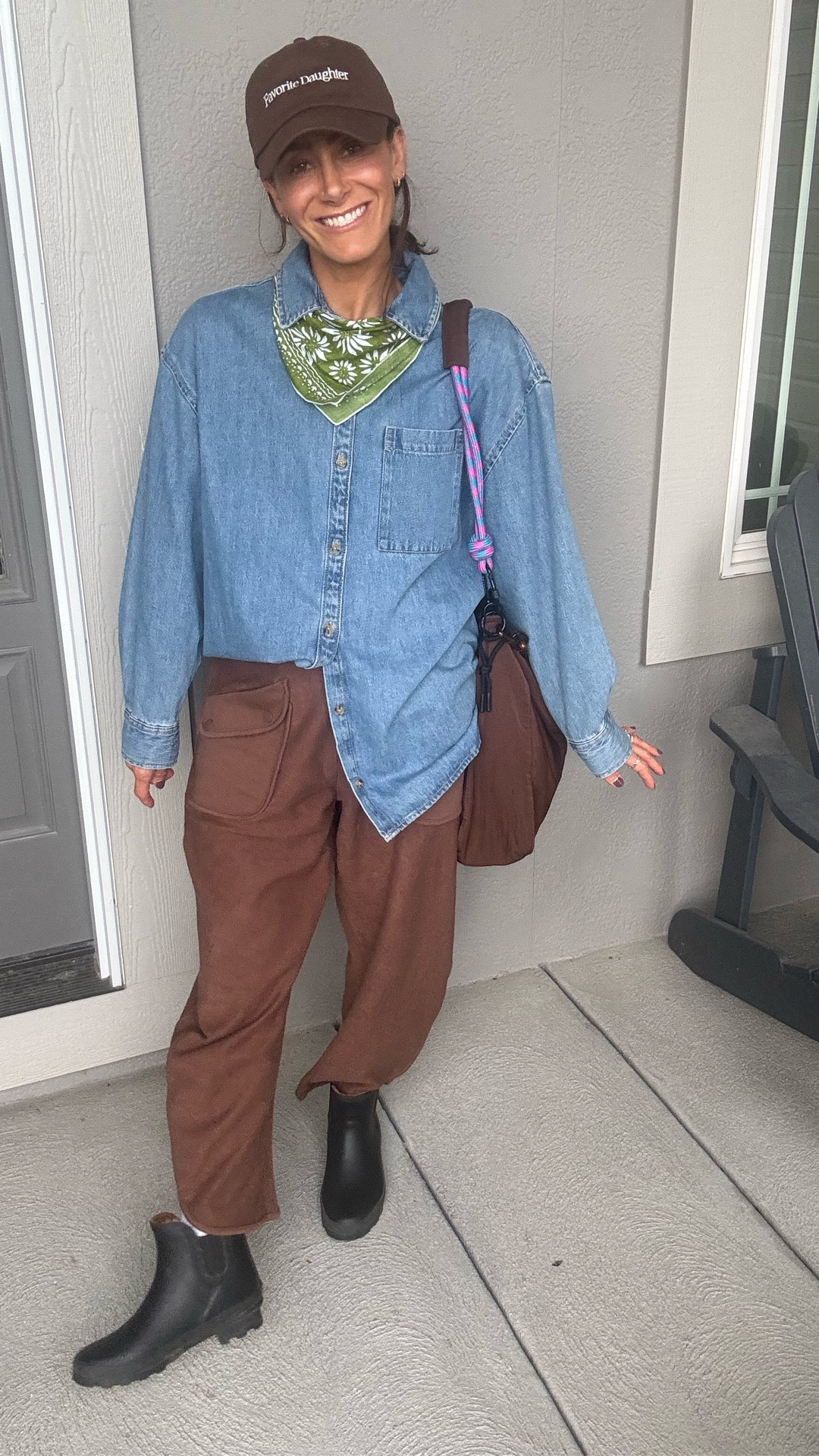 Love getting dressed for the pumpkin patch 🎃🍂🍁

Pants coming soon to habibi.clothing 😊

Wearing S in the top & S on bottom 

Bag @rotundaco
https://rotunda.co/HABIBI20
CODE: HABIBI20 

#LTKSaleAlert #LTKStyleTip #LTKFindsUnder50