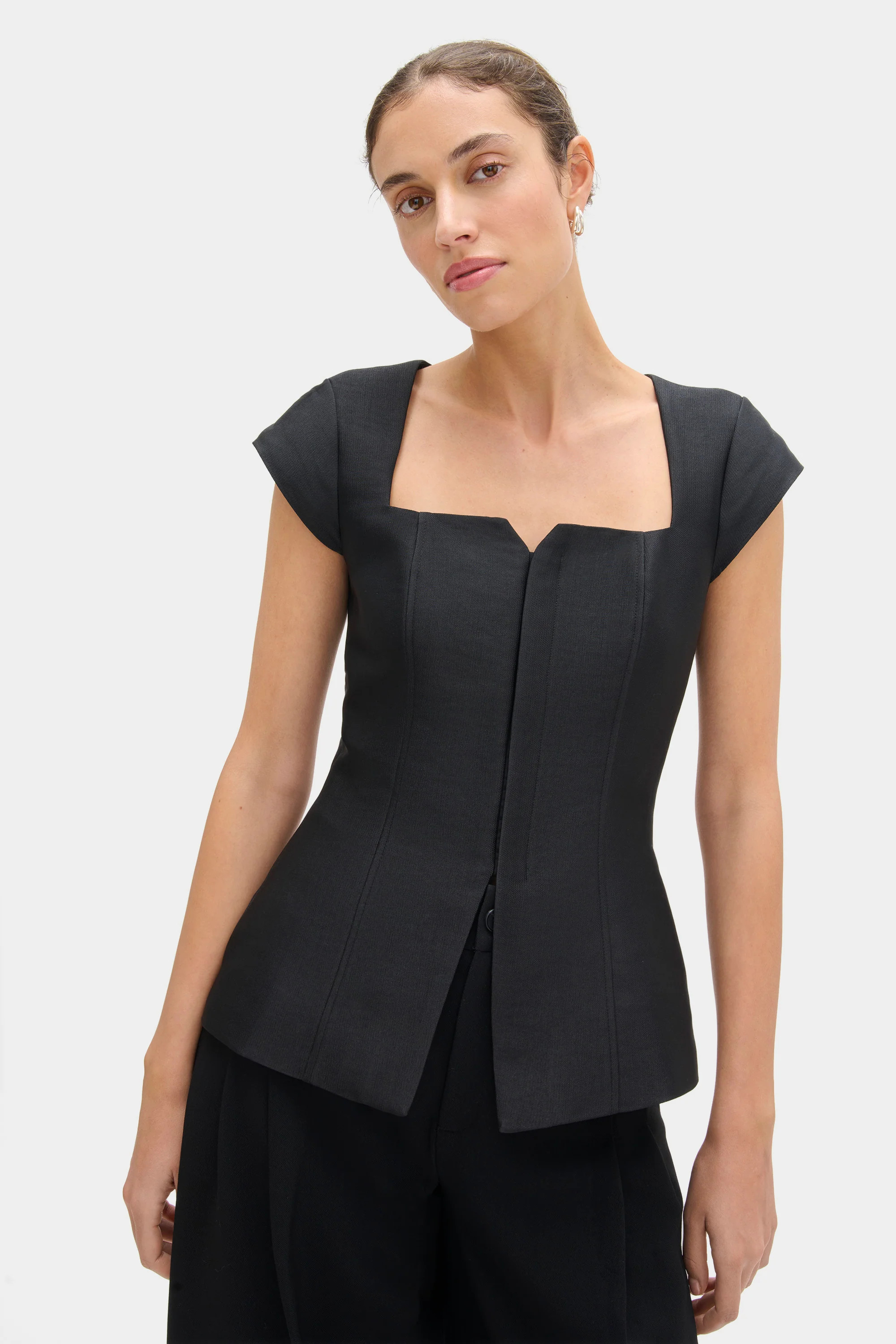 ALIGNE Cap Sleeve Satin Top- Black | Mars | ALIGNE UK & EU
