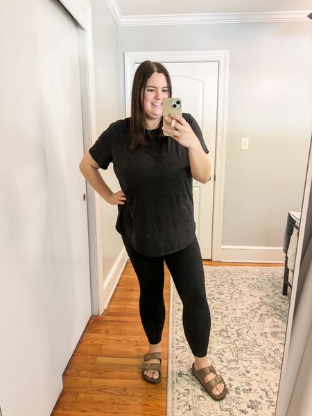 Day 14 of 30 days of outfits. 

Top size 18 (I wear size 16 now)
Leggings size 14



#LTKMidsize #LTKPlusSize