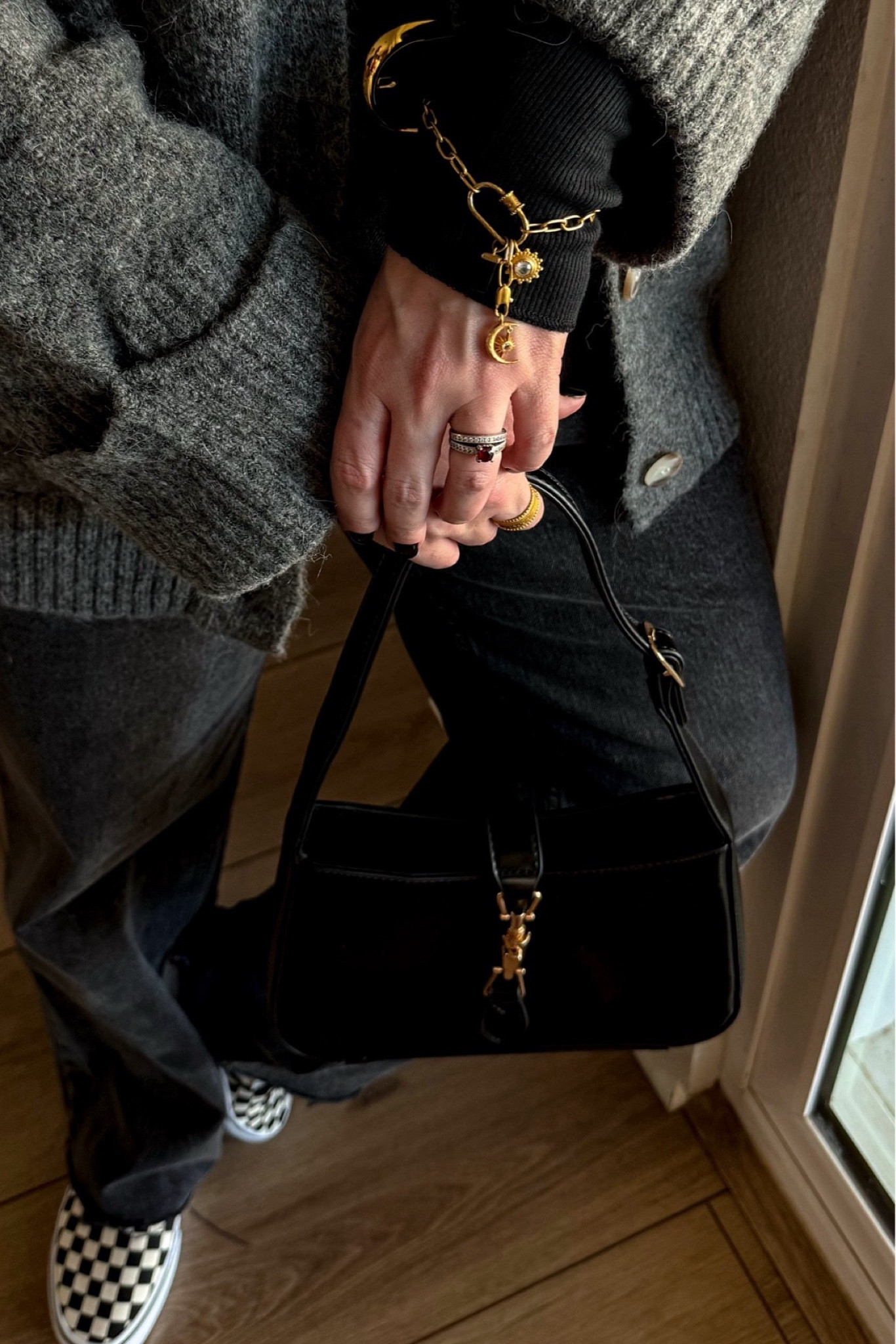 Midsize fall casual outfit Code: TARYN15 saves 15% on my accessories with Satya Cozy boyfriend cardigan xl Long sleeve tee xl Belt xl Low rise relaxed black jeans sized up to a 33 for a loose fit

#LTKStyleTip #LTKSeasonal #LTKMidsize