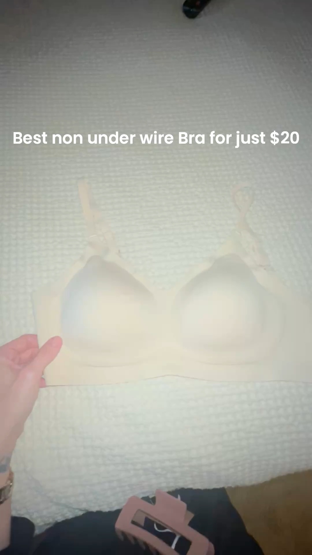 This is the BEST bra for just $20! It’s comfortable and holds the girls in place 🙌🏻 I have always spent so much money trying to find a comfy bra and never love any of them until now! Snagging it in more colors. 

#LTKmomlife #LTKSaleAlert