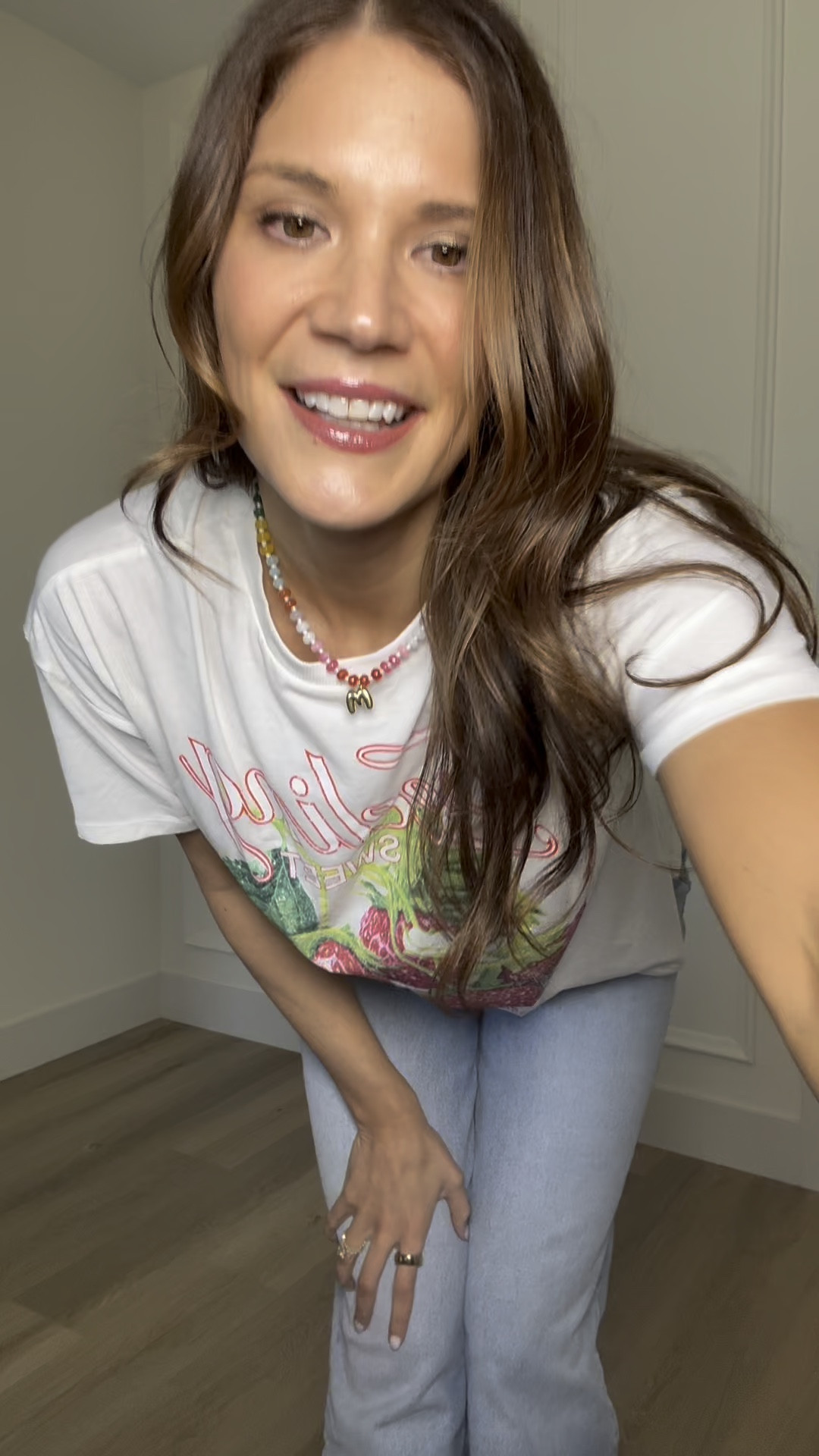 These Walmart t shirts are under $10!!! They’re so cute and can be styled in so many different ways! This is such a good t shirt for the spring!

T shirt Spring sale Under ten graphic tee graphic t shirt tall girl finds Tall girl approved Stang and co

#LTKTall #LTKSpringSale #LTKootd