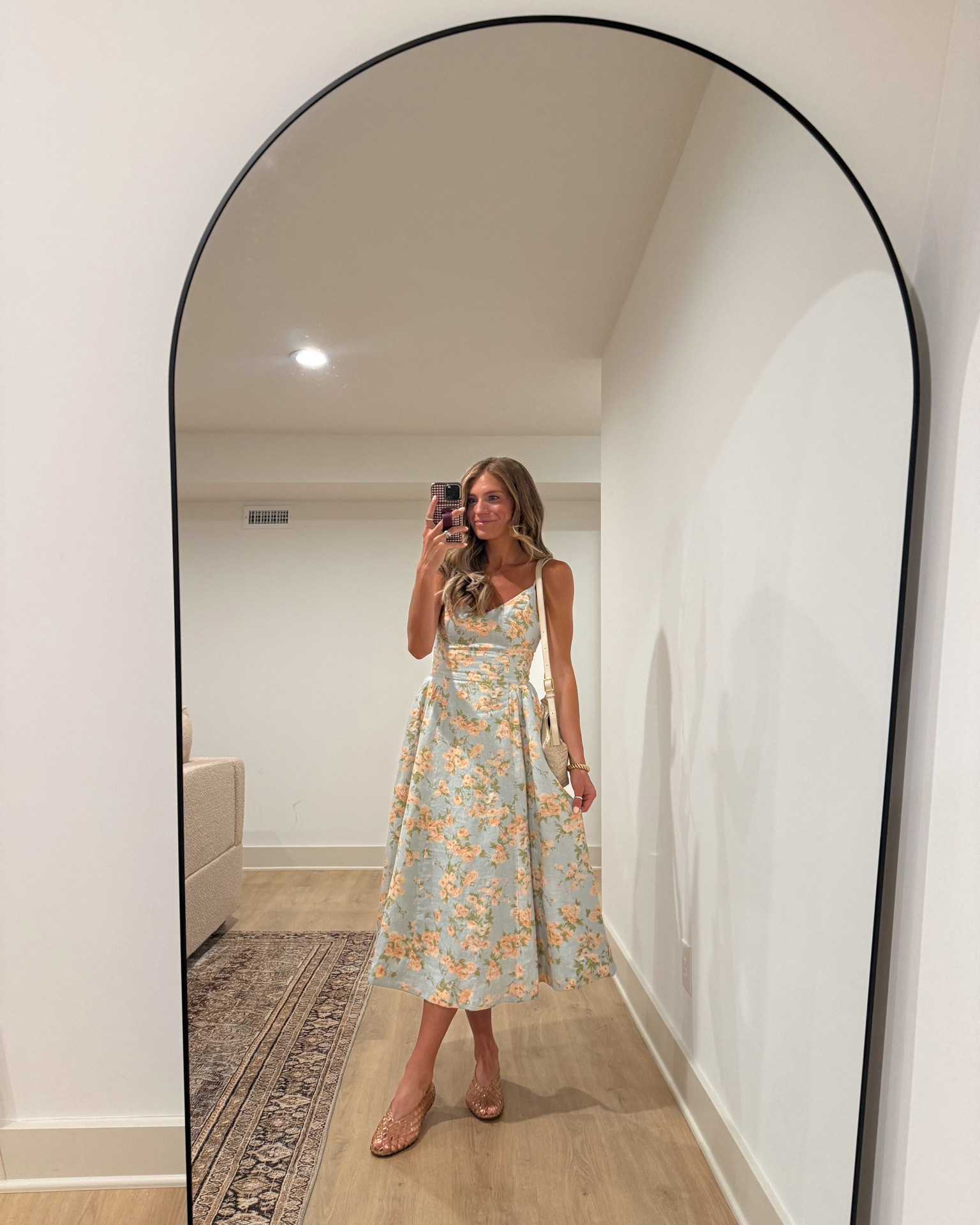 Floral dress from @Aritzia I wore to Mother’s Day church and brunch. I am wearing my true size 6 in dress. Adjustable straps

#LTKMothersDay #LTKootd #LTKWedding