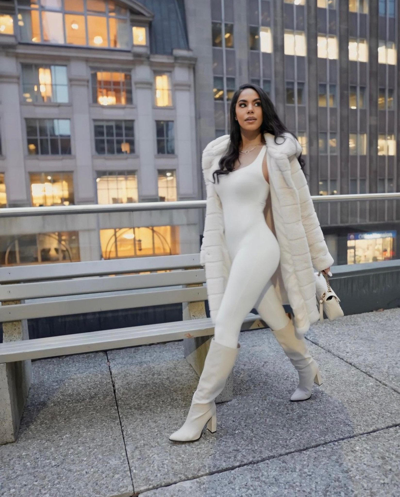 All white winter outfit ❄️🤍 

#LTKHoliday #LTKCyberWeek #LTKSeasonal