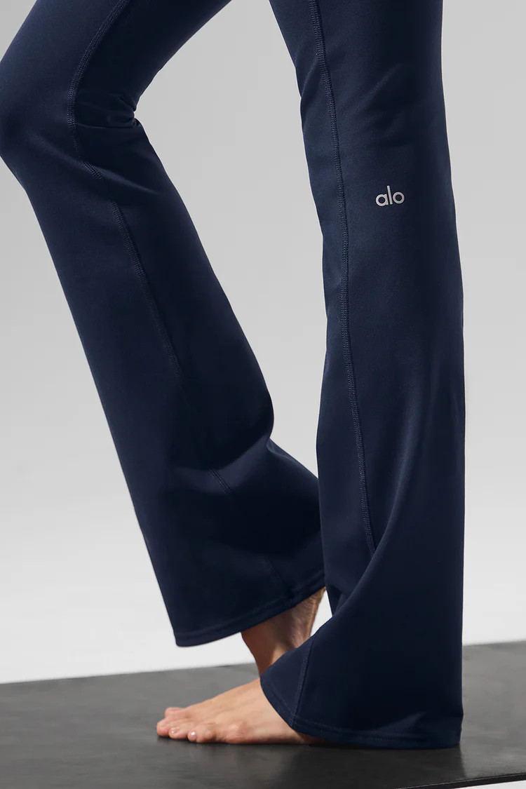 Airbrush High-Waist Bootcut Legging - Navy | Alo Yoga