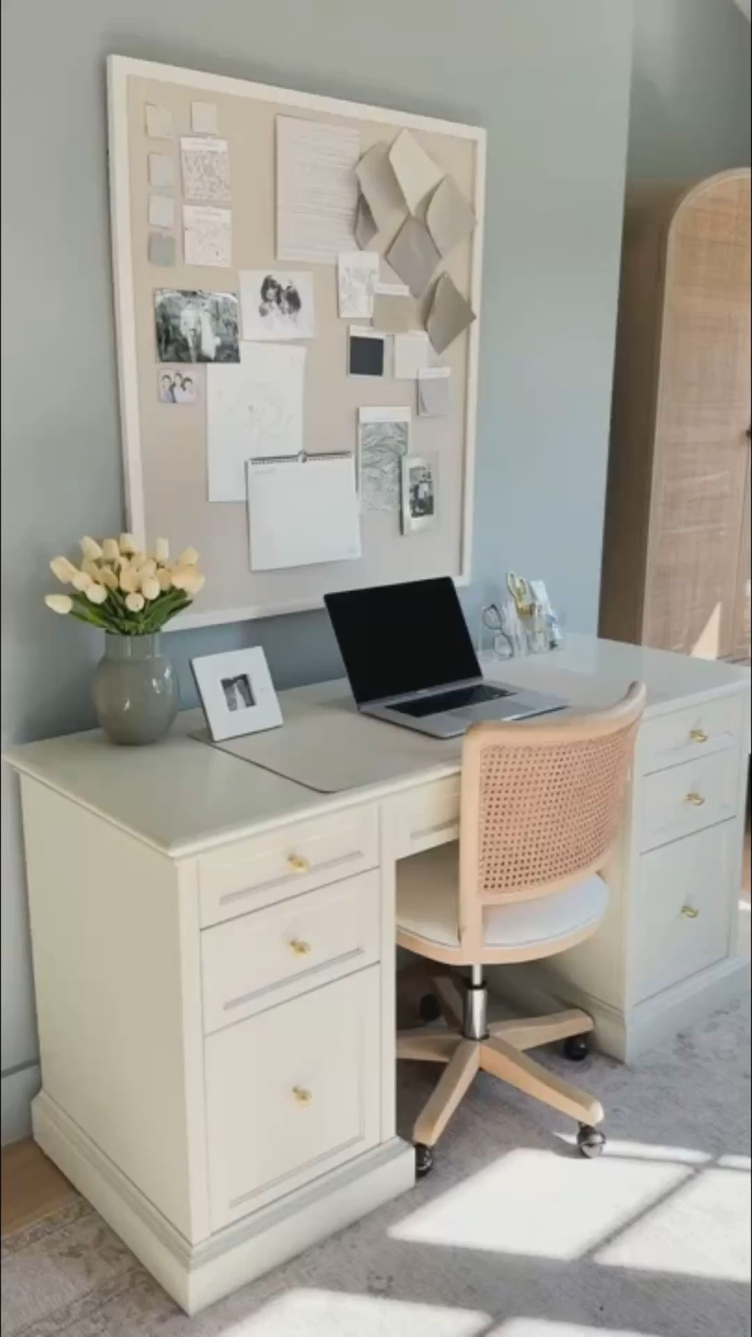 My office organization favorites!
L

#LTKmomlife #LTKdayinmylife #LTKHome