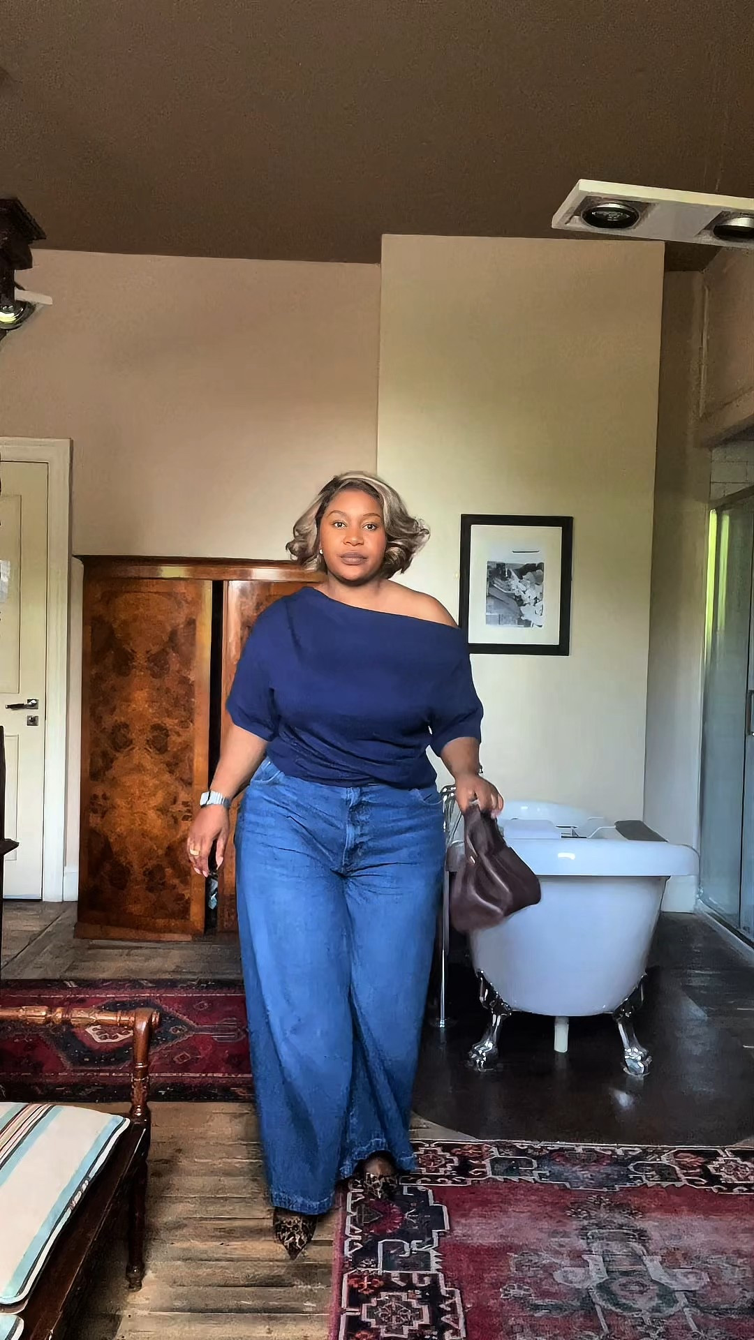 Feminine Modesty Outfit for Curvy Women

#LTKStyleTip #LTKMidsize #LTKPlusSize