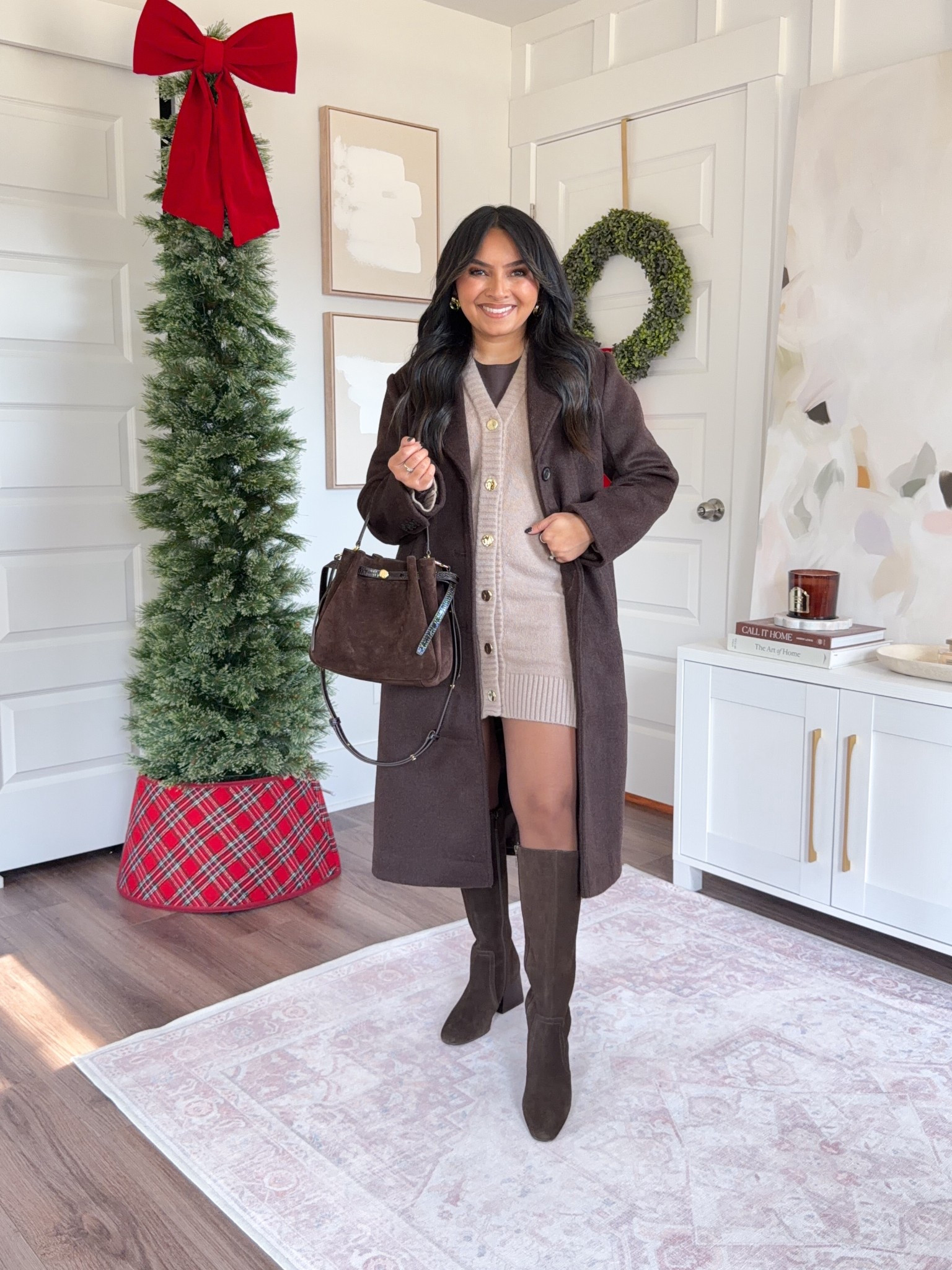 Abercrombie Black Friday Sale! Use code CYBERAF for an extra 15% off! 
Light brown tan mini sweater dress size xs petite TTS
Long sleeve tee size xs regular TTS
Dark Coffee coat size xs petite TTS
Brown waterproof boots size 6 TTS

#LTKHoliday #LTKSaleAlert #LTKFindsUnder50