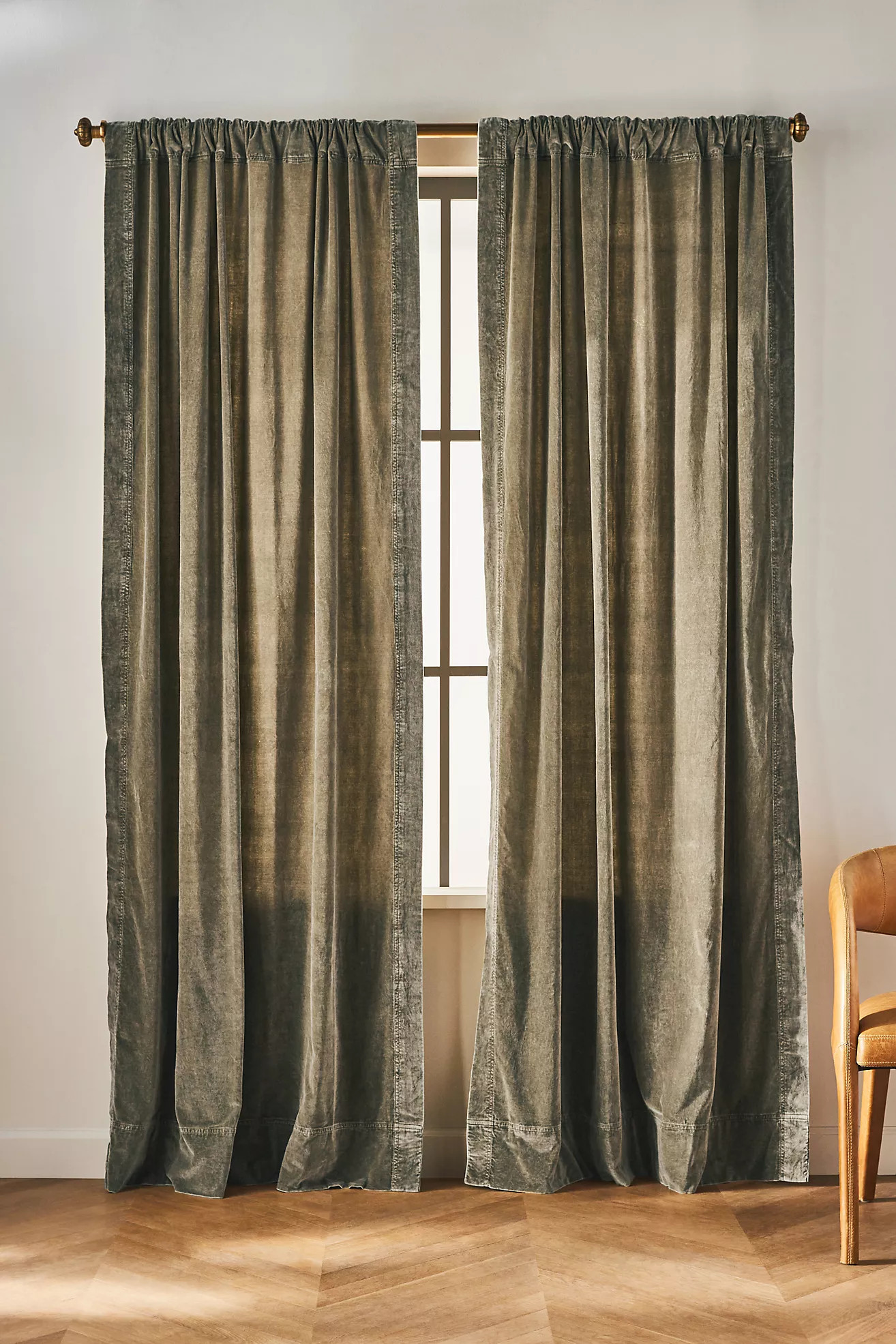 Velvet Trova Curtain | Anthropologie (US)