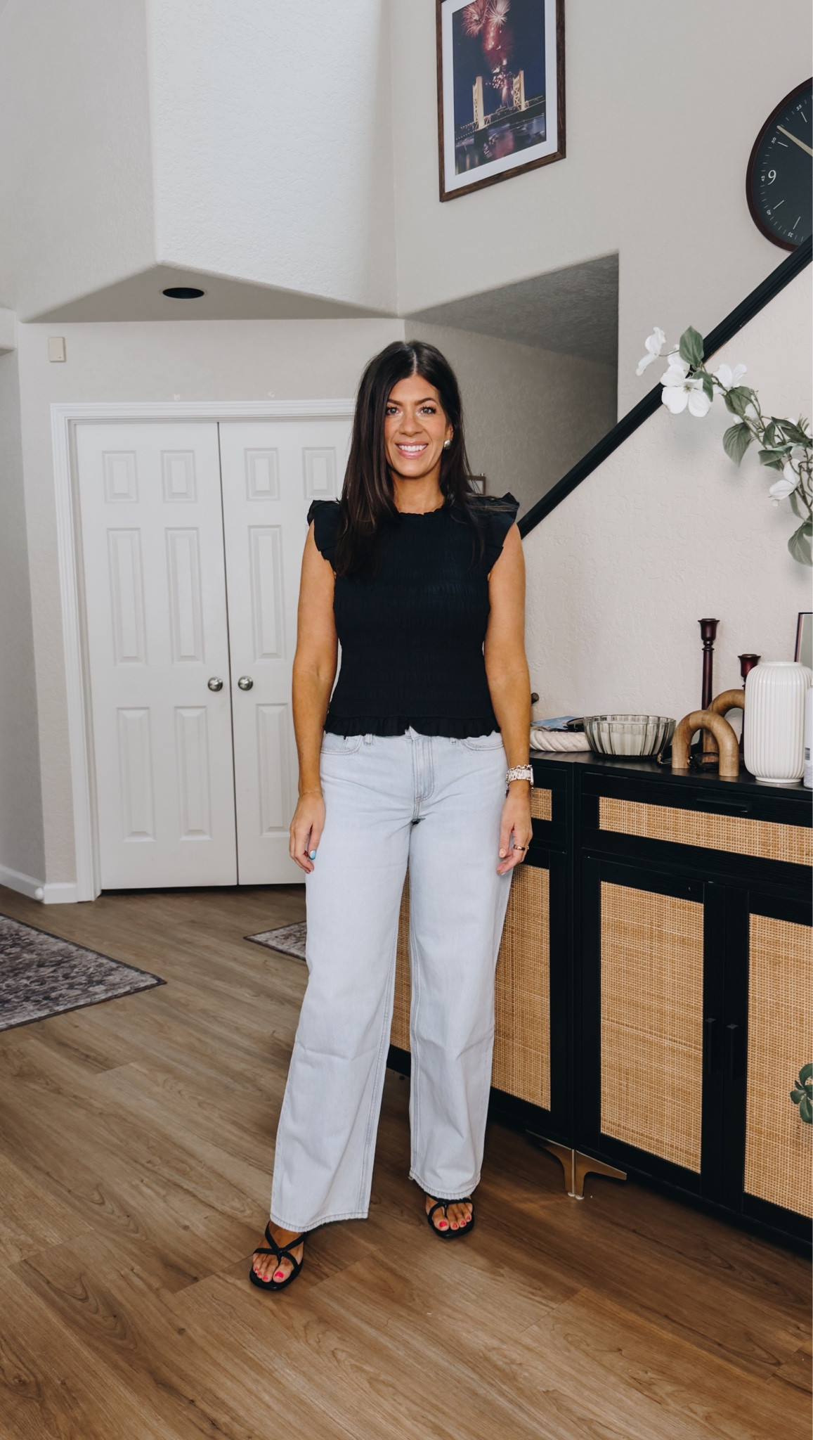 Abercrombie denim sale. Code DENIMAF stacks

In a medium smocked top
29 curvy long low rise baggy jeans

#LTKSaleAlert #LTKMidsize #LTKTall