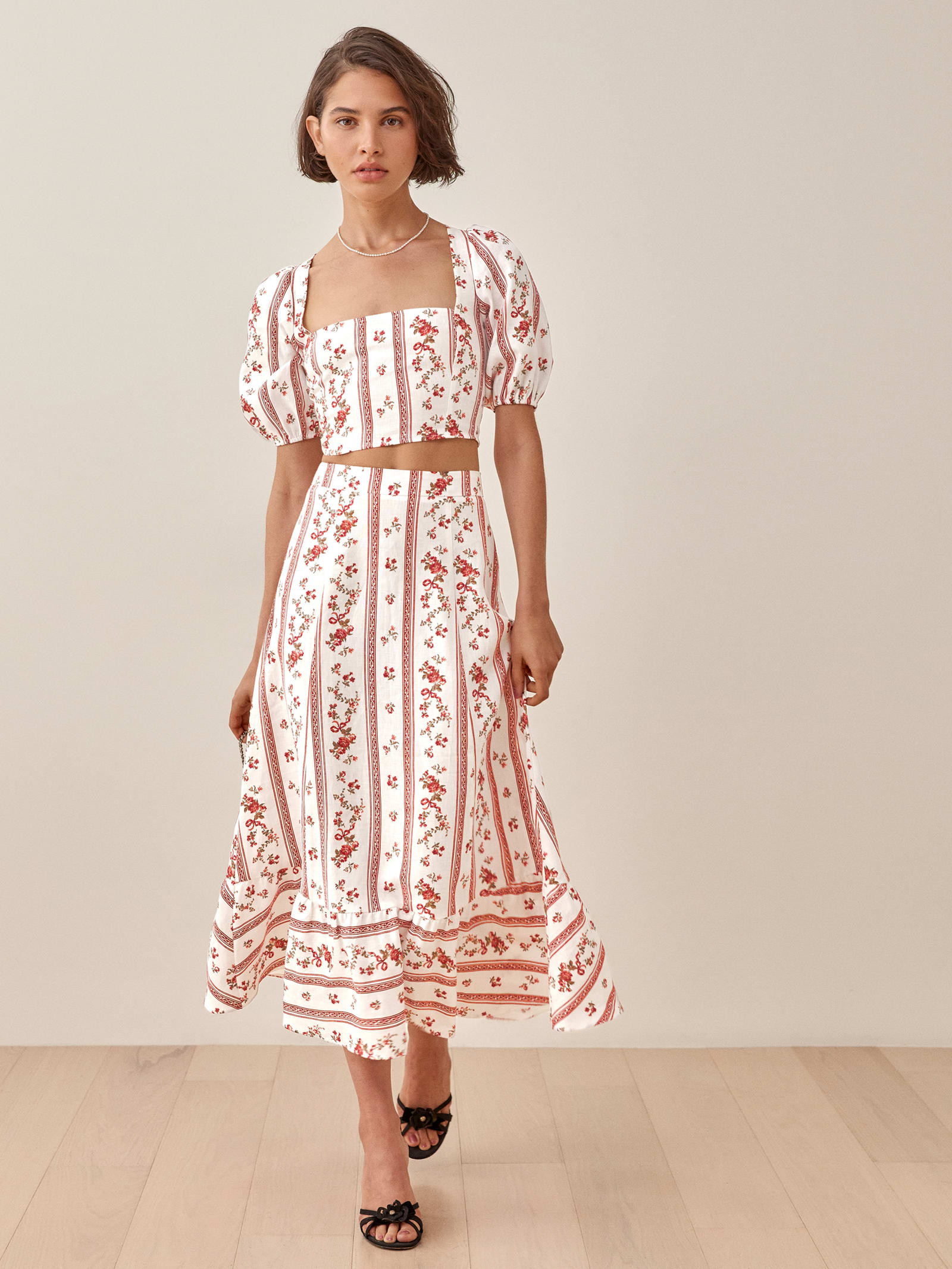 Yucca Linen Two Piece | Reformation (Global)