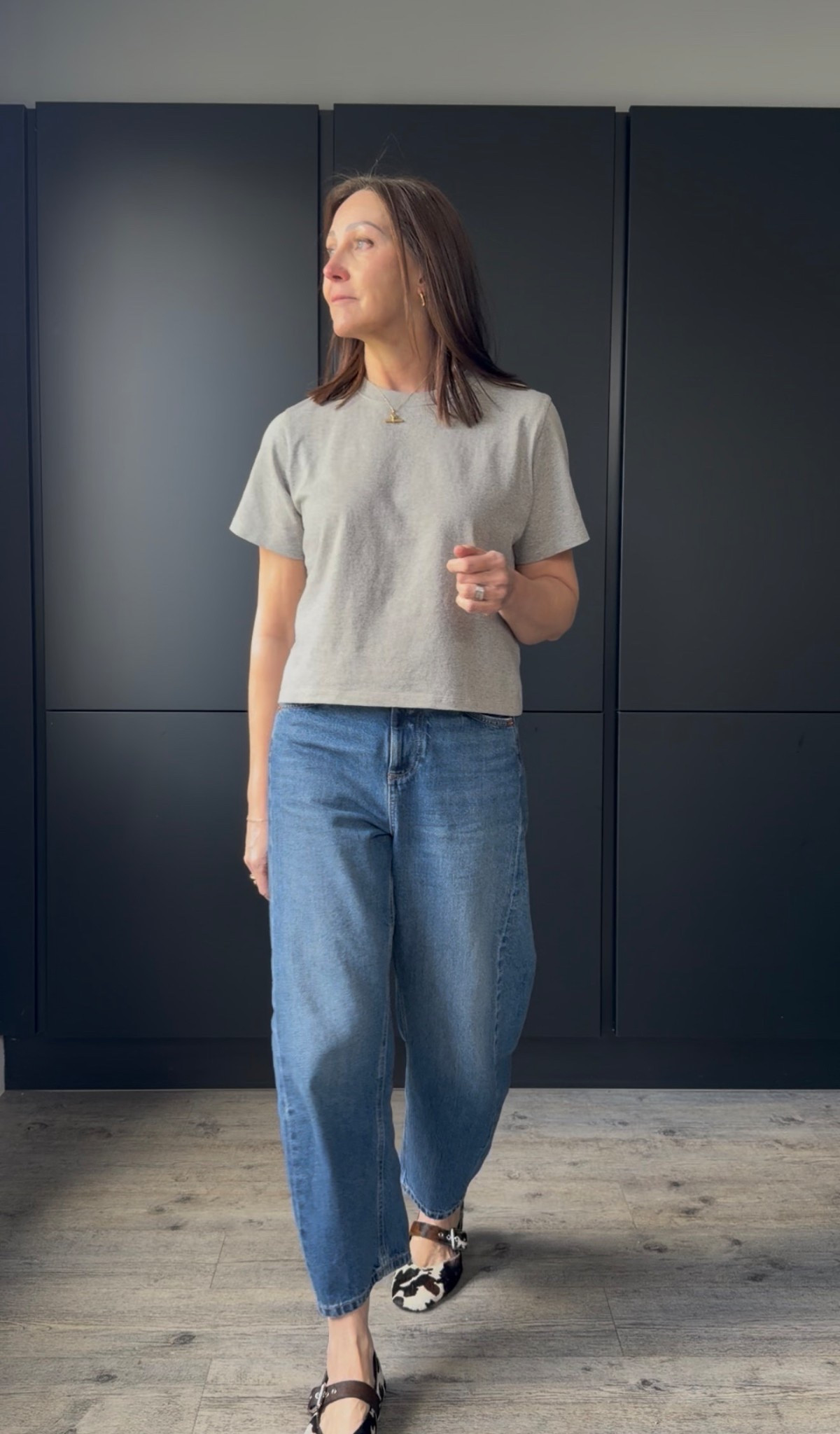 The best combo of t shirt and jeans. Works every time and never gets old. 
I wear a medium tee and 10 short jeans x

#LTKuk #LTKstyletip #LTKspring