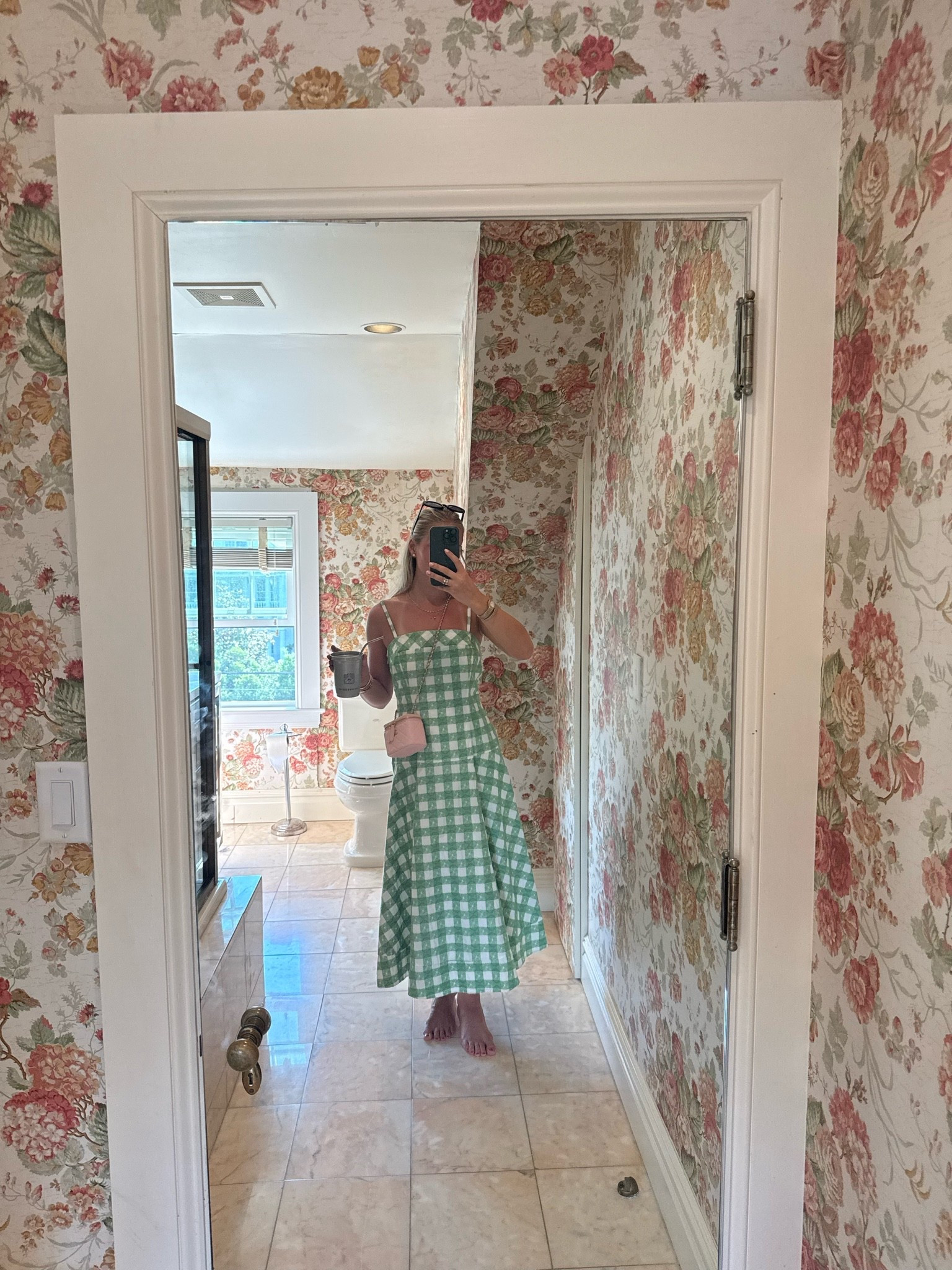 💚🍀🐢🥑🌴

Green outfit
Pink bag
Pink purse
Pink Chanel bag
Pink Chanel purse
Chanel vanity case
Mini bag
Mini purse
Lunch outfit
Girls night outfit
Country club 
Summer outfit
Summer style
Preppy outfit
Preppy style
Spring outfit
Spring style
Summer outfit
Summer style
Weekend outfit
Rosie Assoulin dress
Rosie Assoulin drop me a note dress
Gingham dress
Spring dress
Summer dress
Easter dress
Girly dress
Preppy dress
Printed dress
Green dress
Rent the runway
Long dress
Maxi dress
Midi dress
Summer night
Summer party

#LTKootd #LTKdayinmylife

Comment SHOP below to receive a DM with the link to this post on my LTK ⬇ https://liketk.it/6gg4Q
