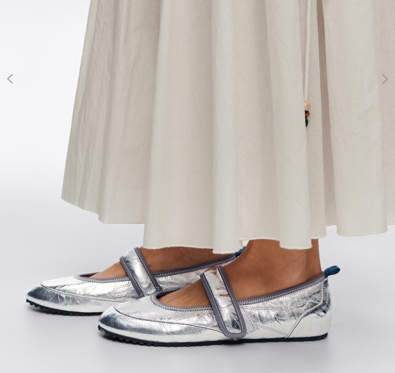 Bimba y Lola
touch-strap ballet flats

#LTKActive #LTKTravel #LTKWorkwear