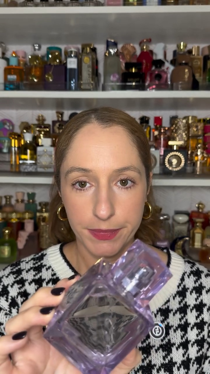 Almost Always by @khloekardashian @ultabeauty . This is a beautiful, warm, romantic fragrance. 

#perfume #fragrance #khloekardashian #fragrancereview #fragrancelover #luxuryperfume