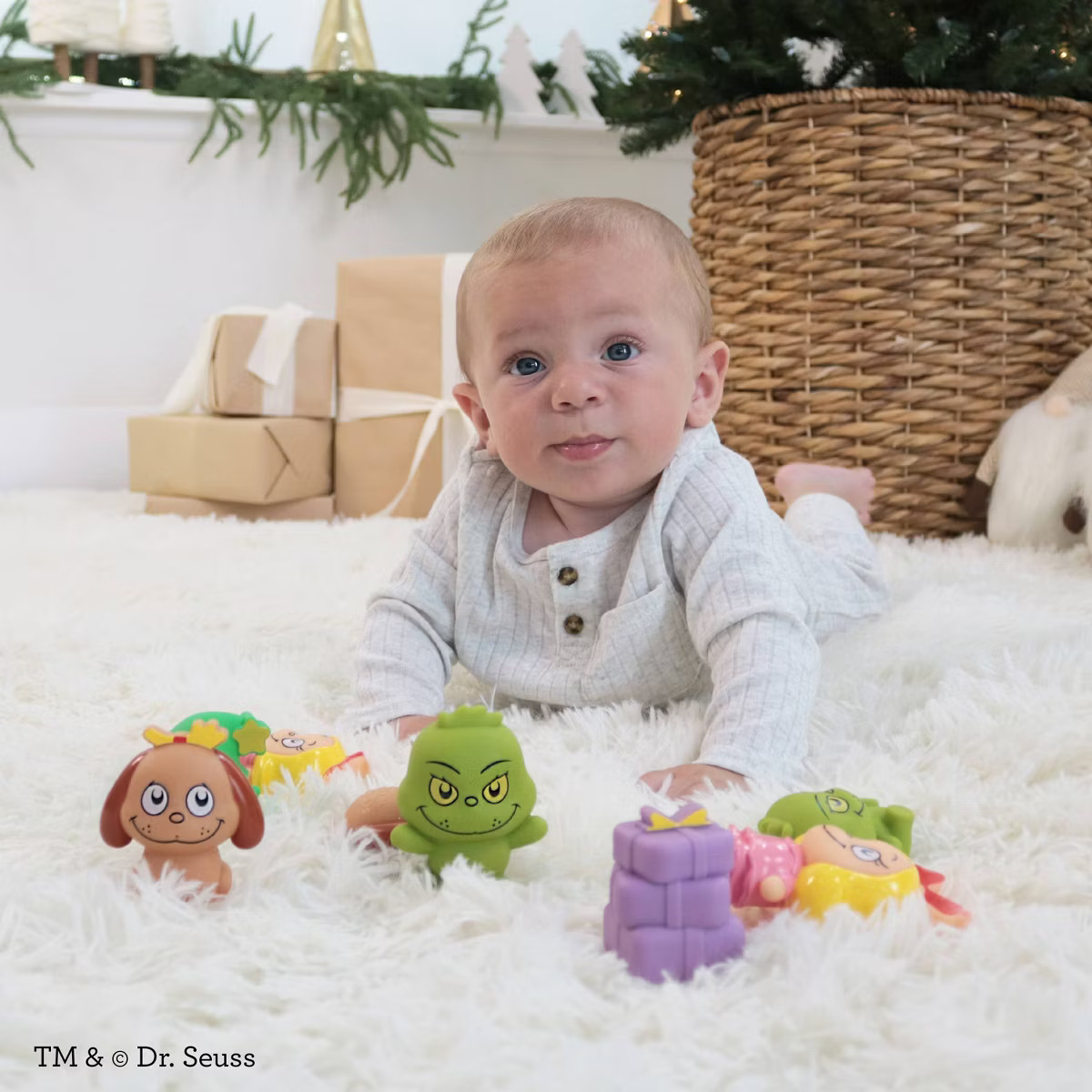 Infantino Baby Grinch Bath Toy Gift Set - Christmas | Target