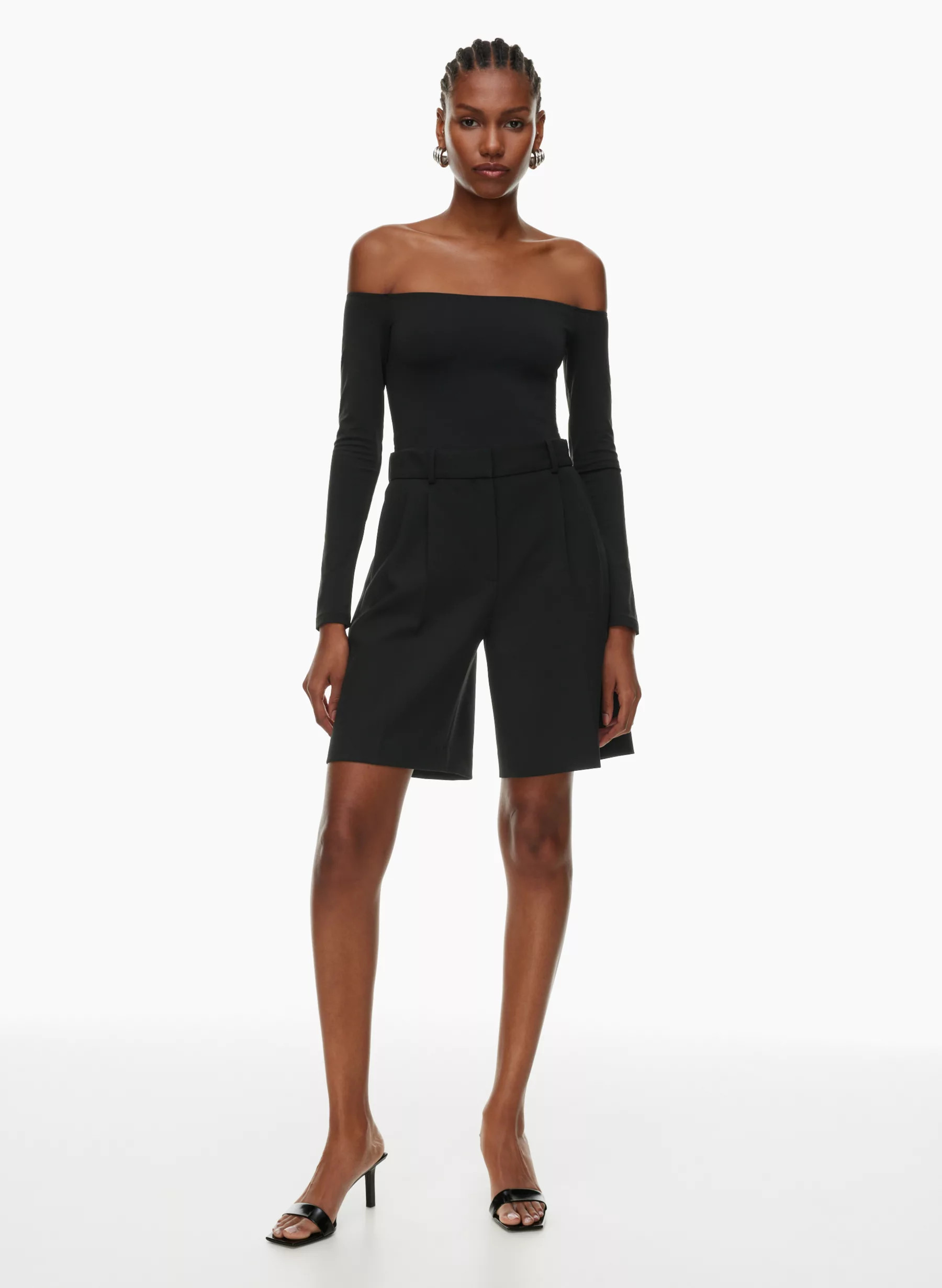 CONTOUR OFF-SHOULDER LONGSLEEVE | Aritzia